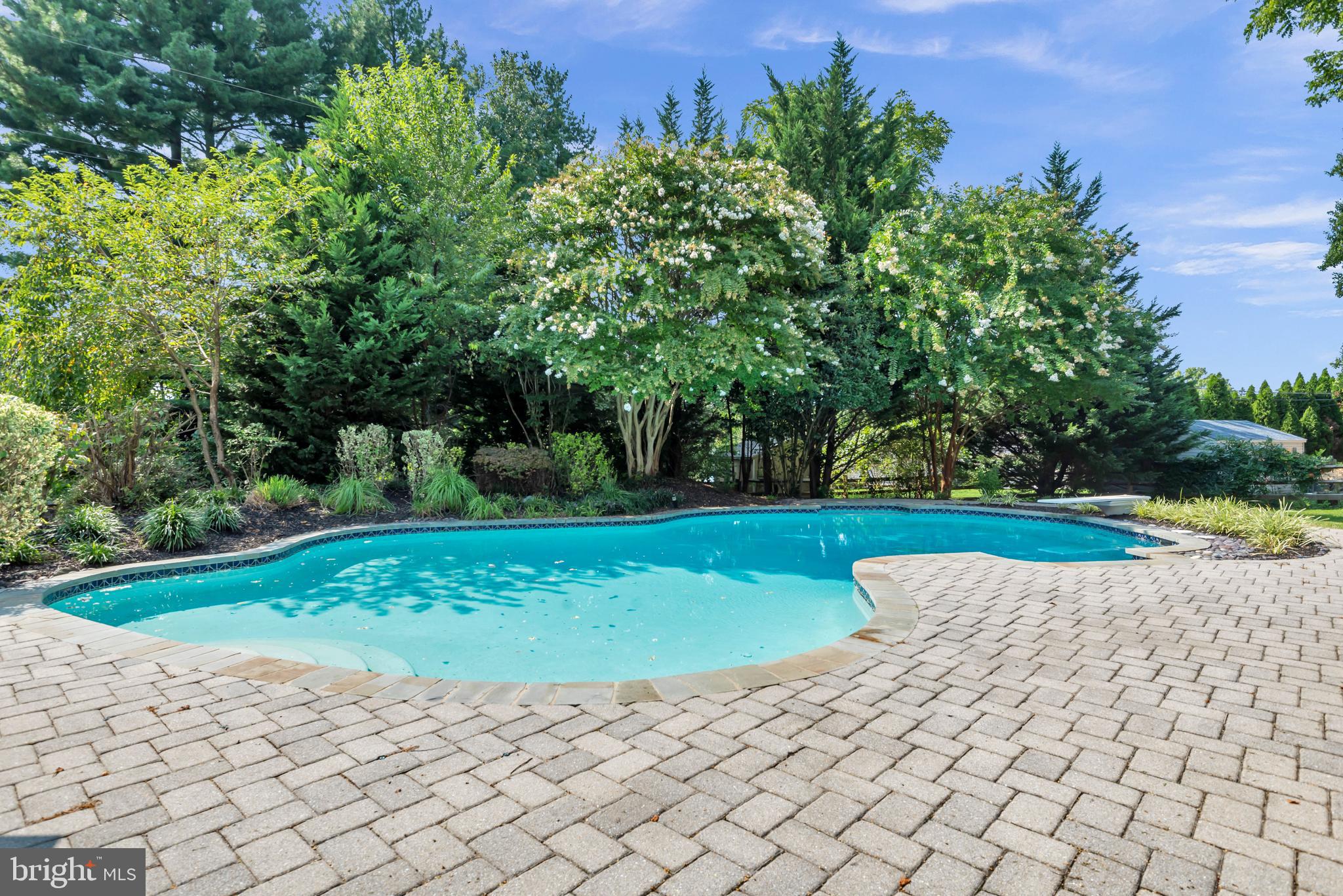 DUNLOGGIN - Residential