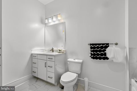 Tiny photo for 2000 Clarendon Boulevard #203, ARLINGTON, VA 22201 (MLS # VAAR2072720)