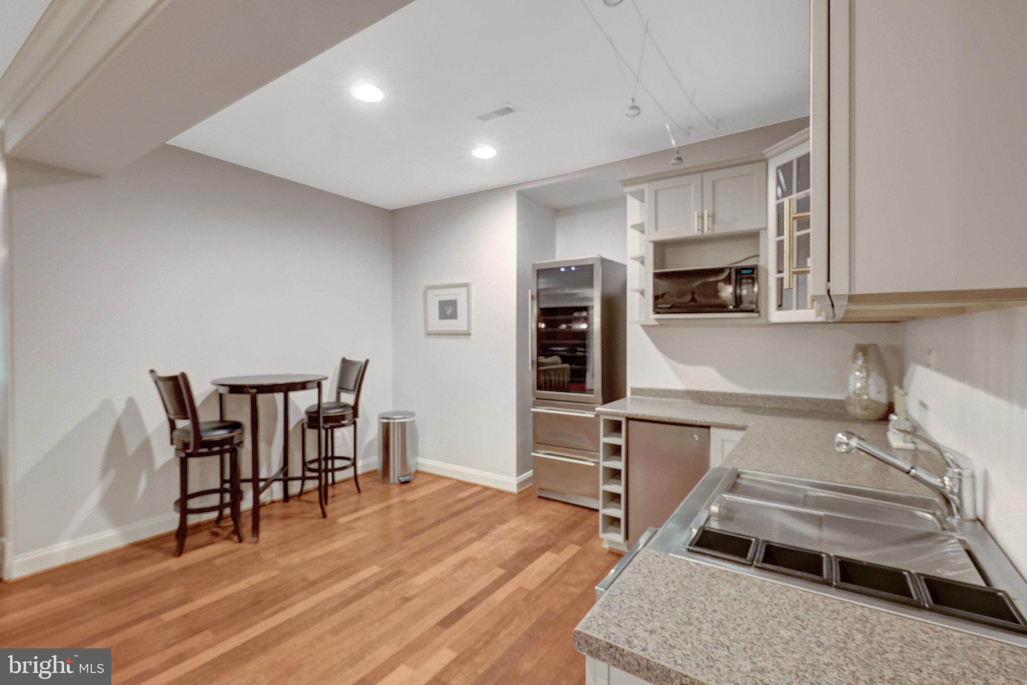 GREAT FALLS WOODS - Residential