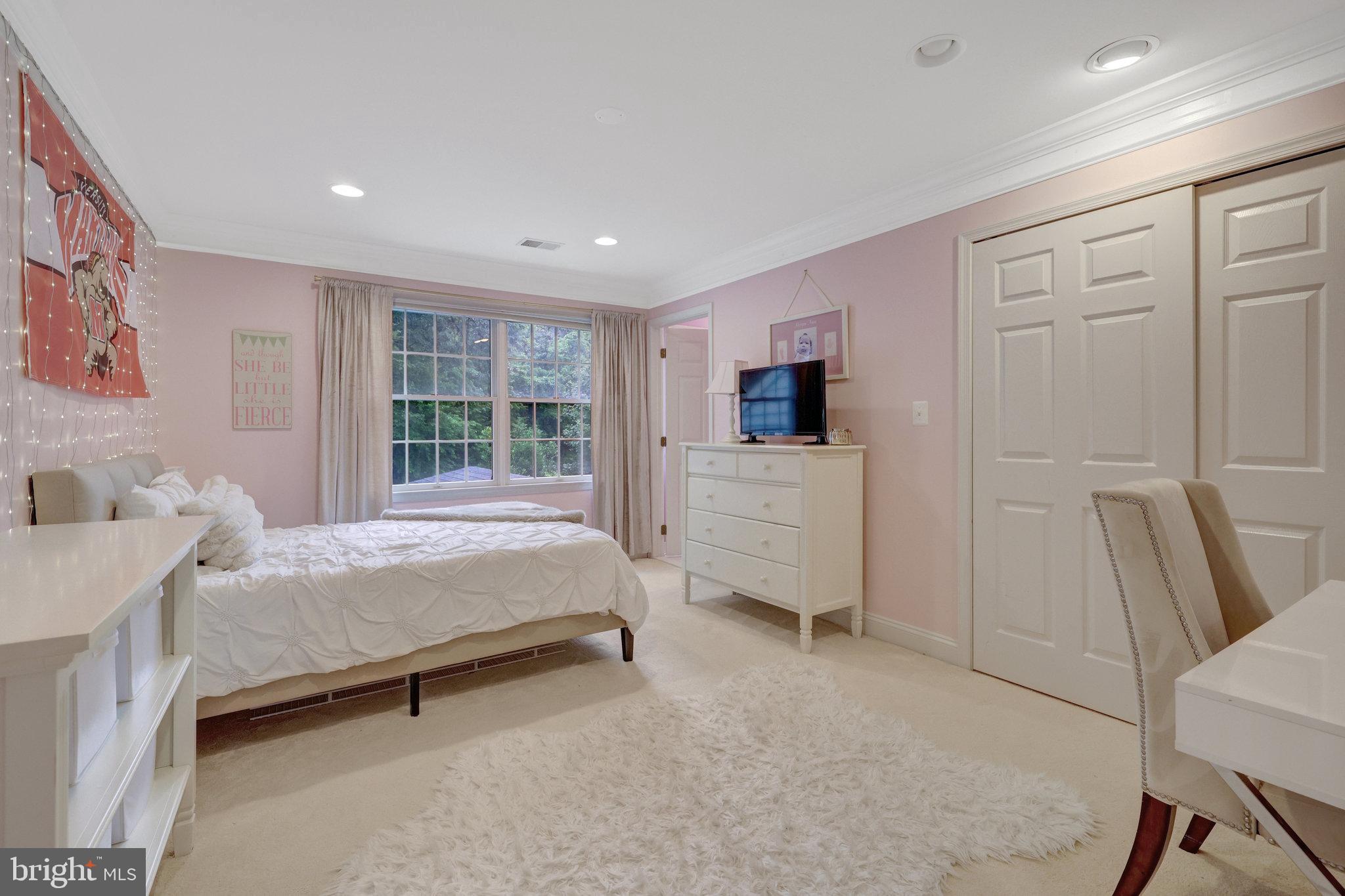 GREAT FALLS WOODS - Residential