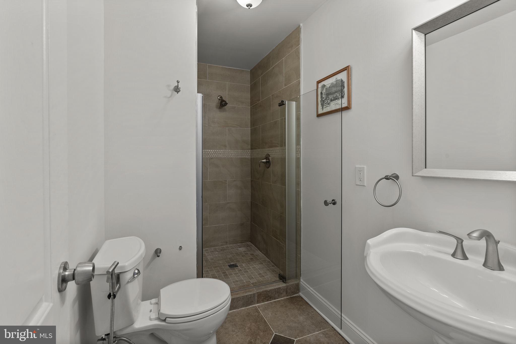RESERVOIR HILL - Residential