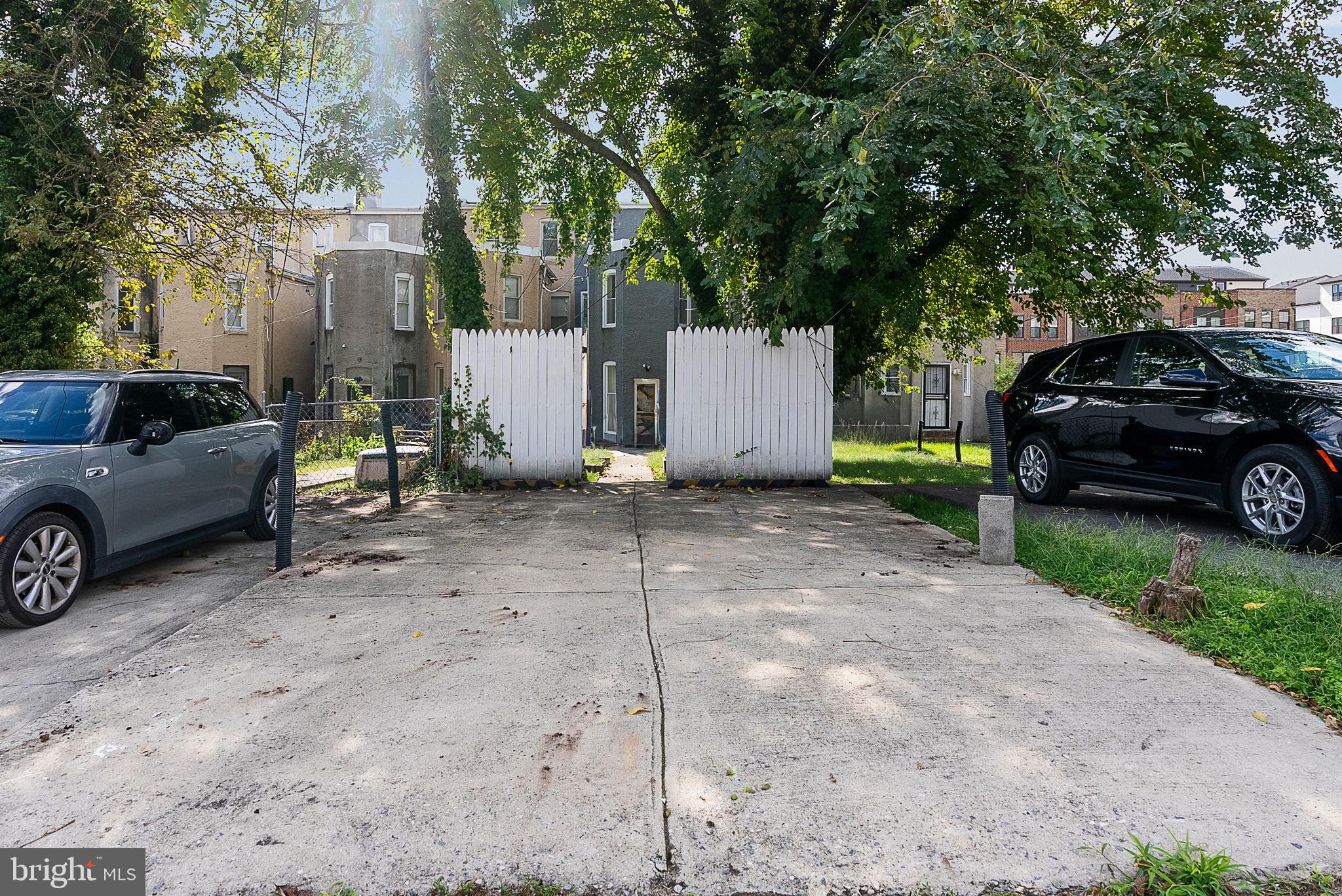 RESERVOIR HILL - Residential