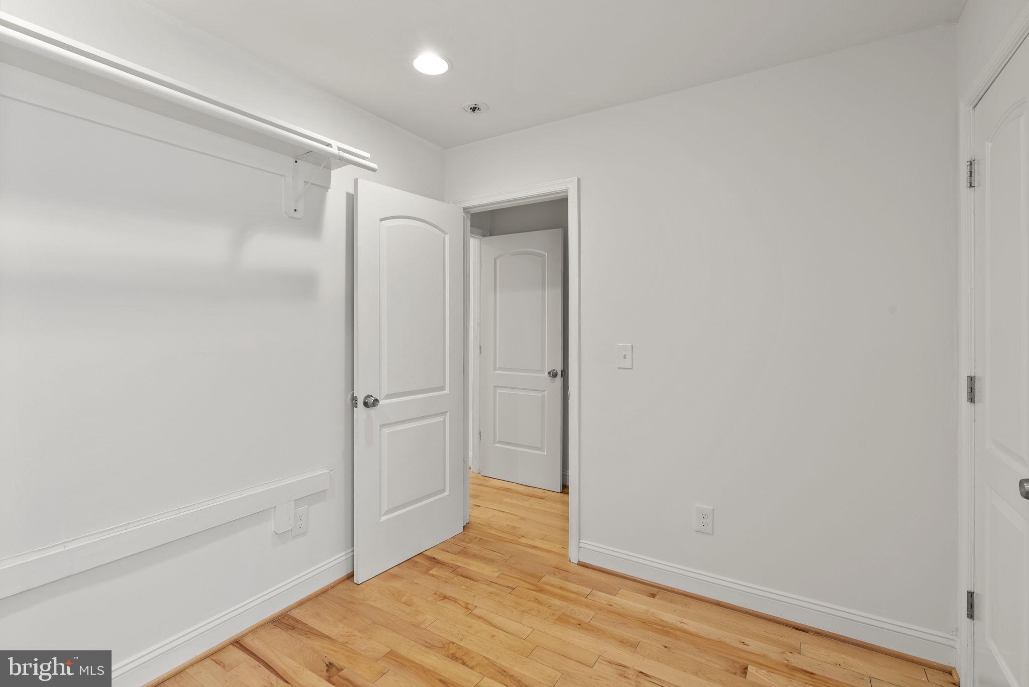 RESERVOIR HILL - Residential