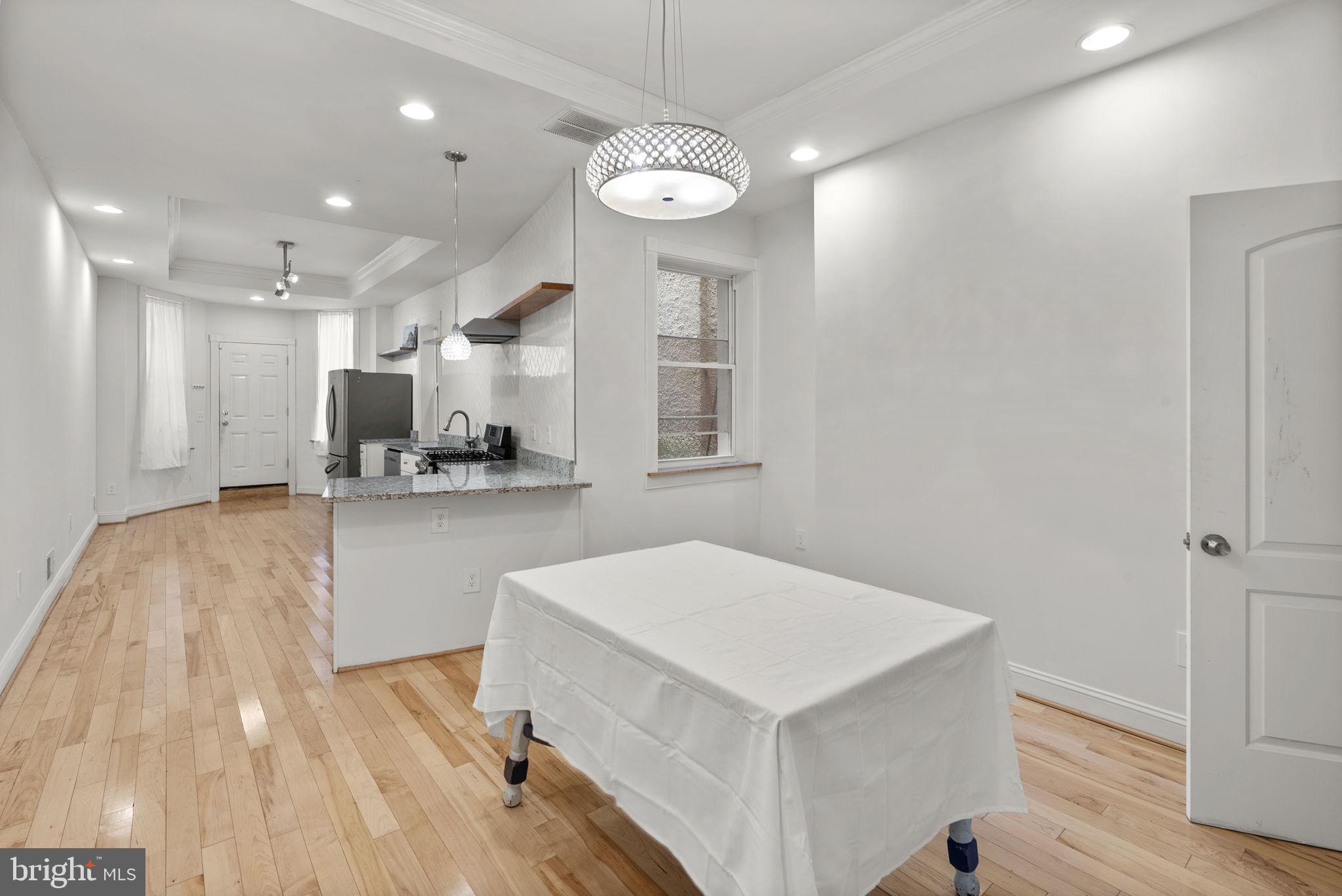 RESERVOIR HILL - Residential