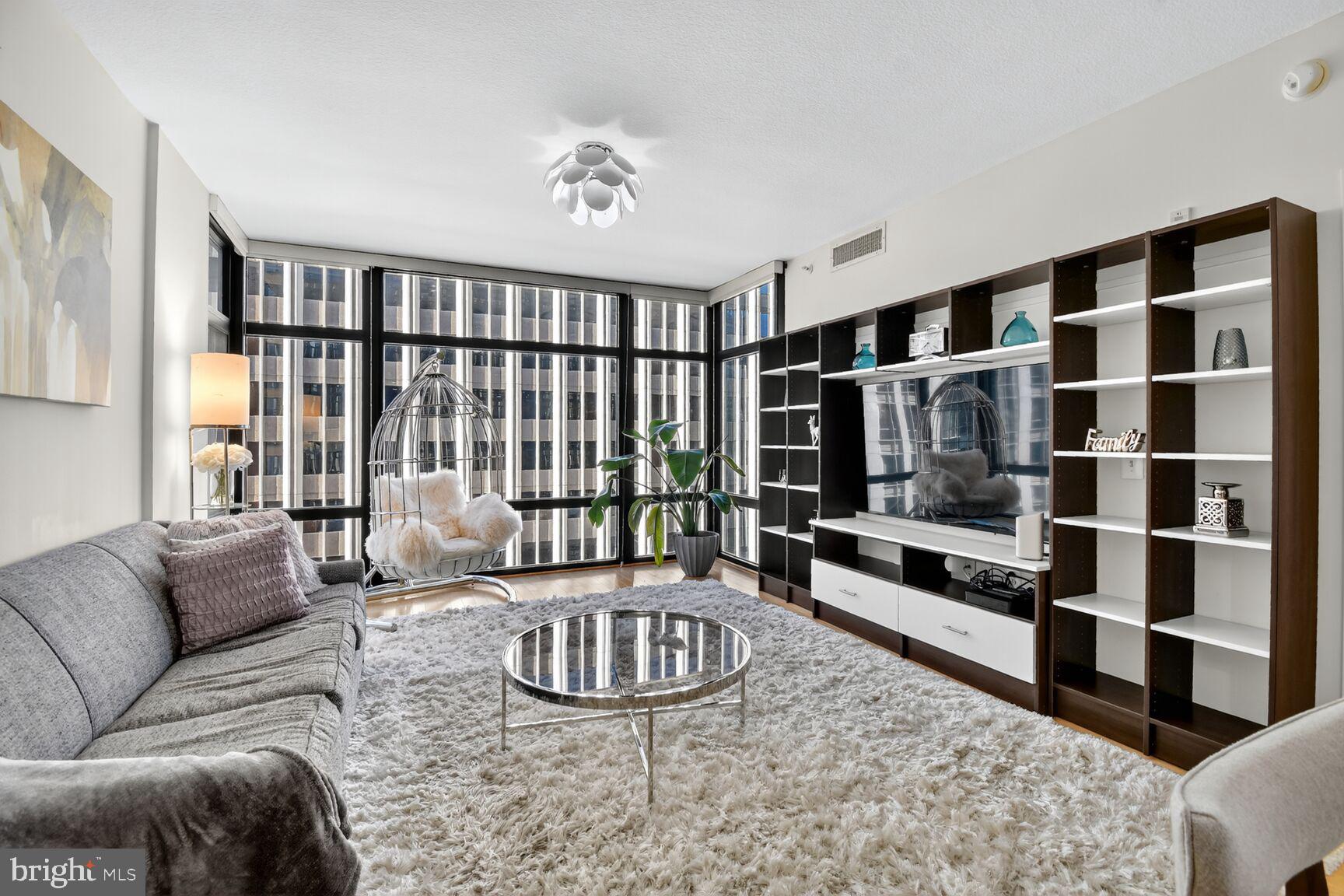 1010 MASSACHUSETTS AVENUE NW 708