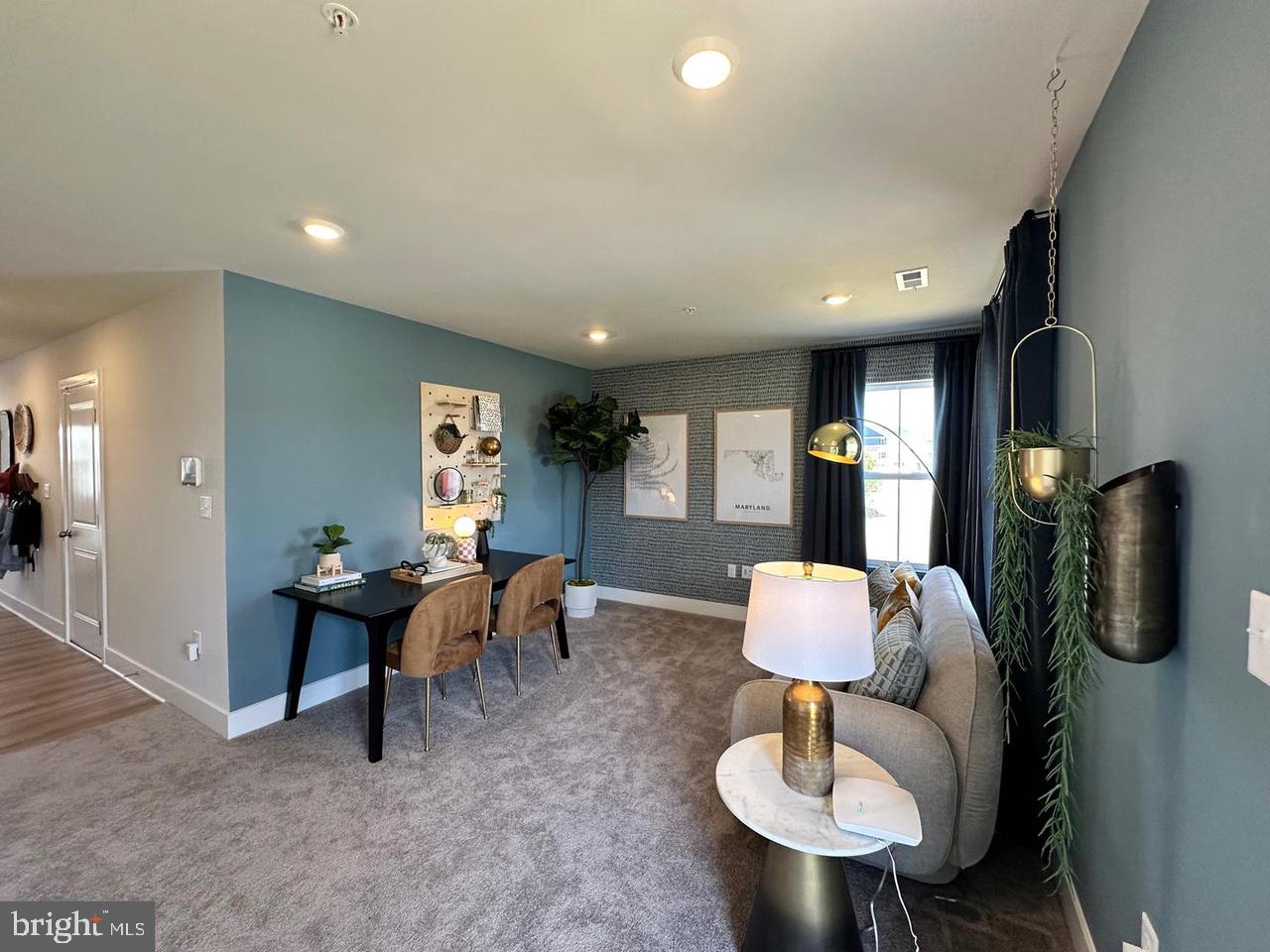 ST CHARLES - Residential