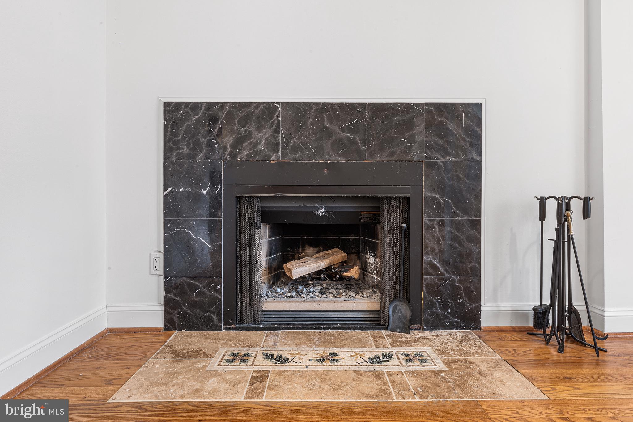 WASHINGTON SQ WEST - Residential