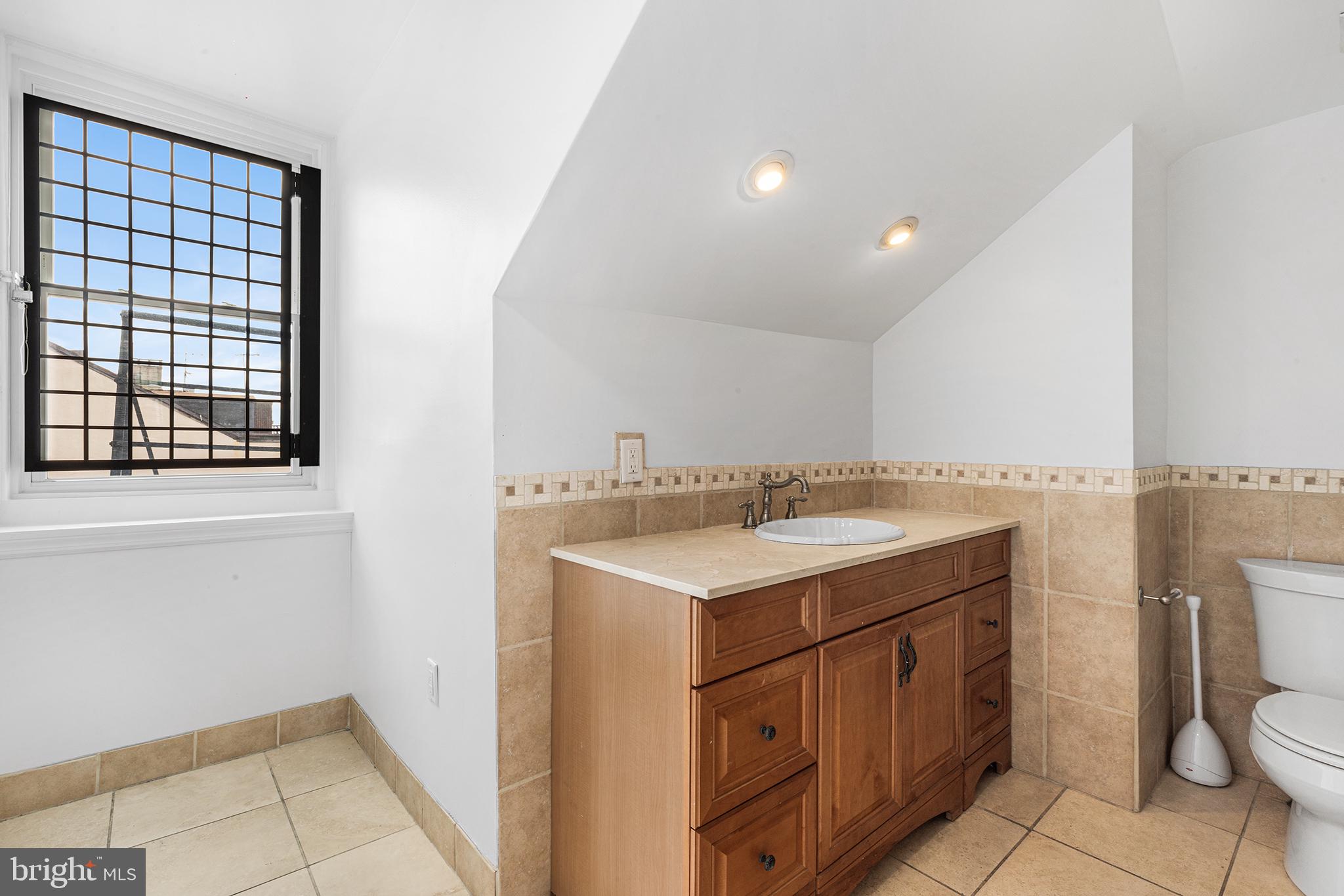 WASHINGTON SQ WEST - Residential