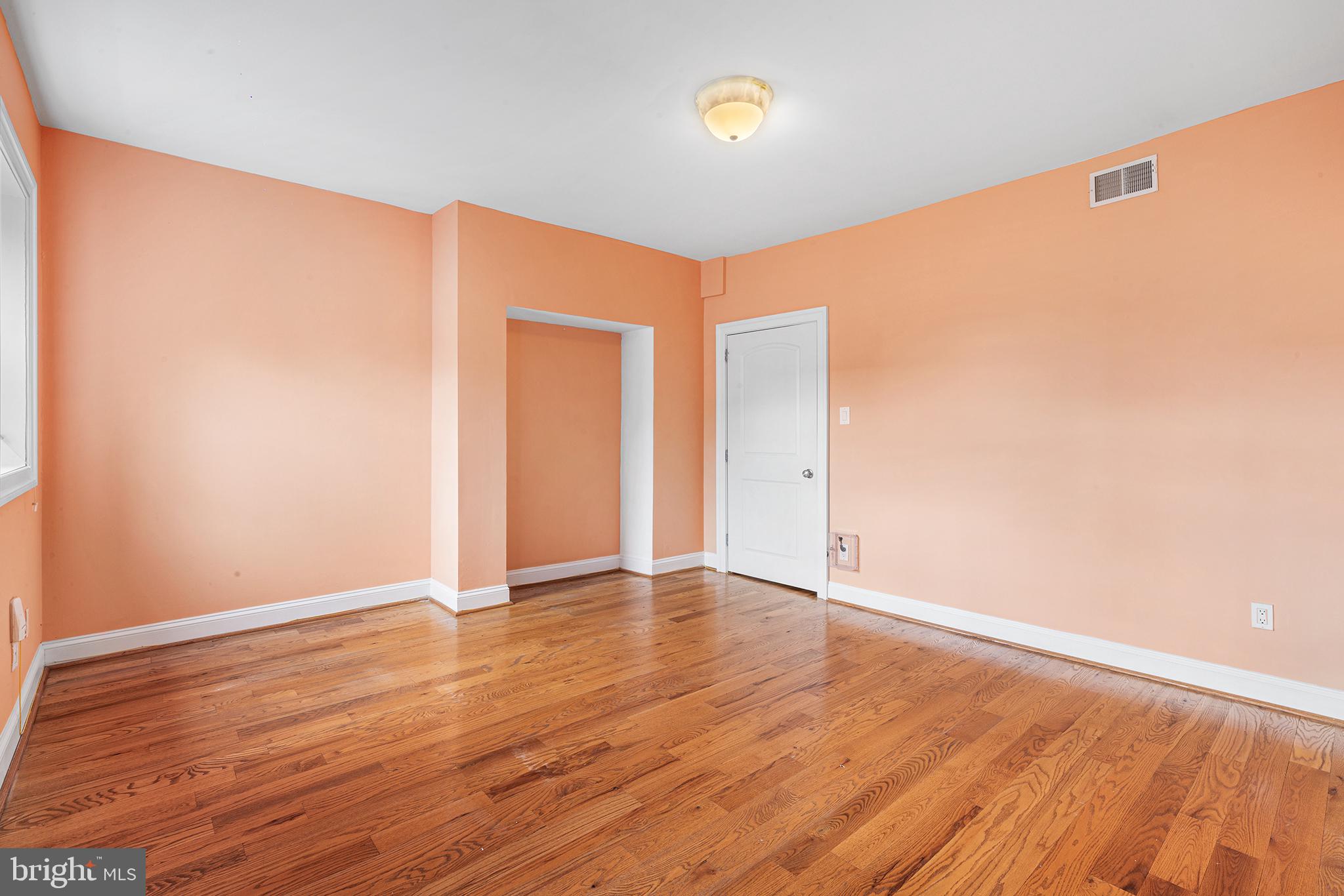 WASHINGTON SQ WEST - Residential