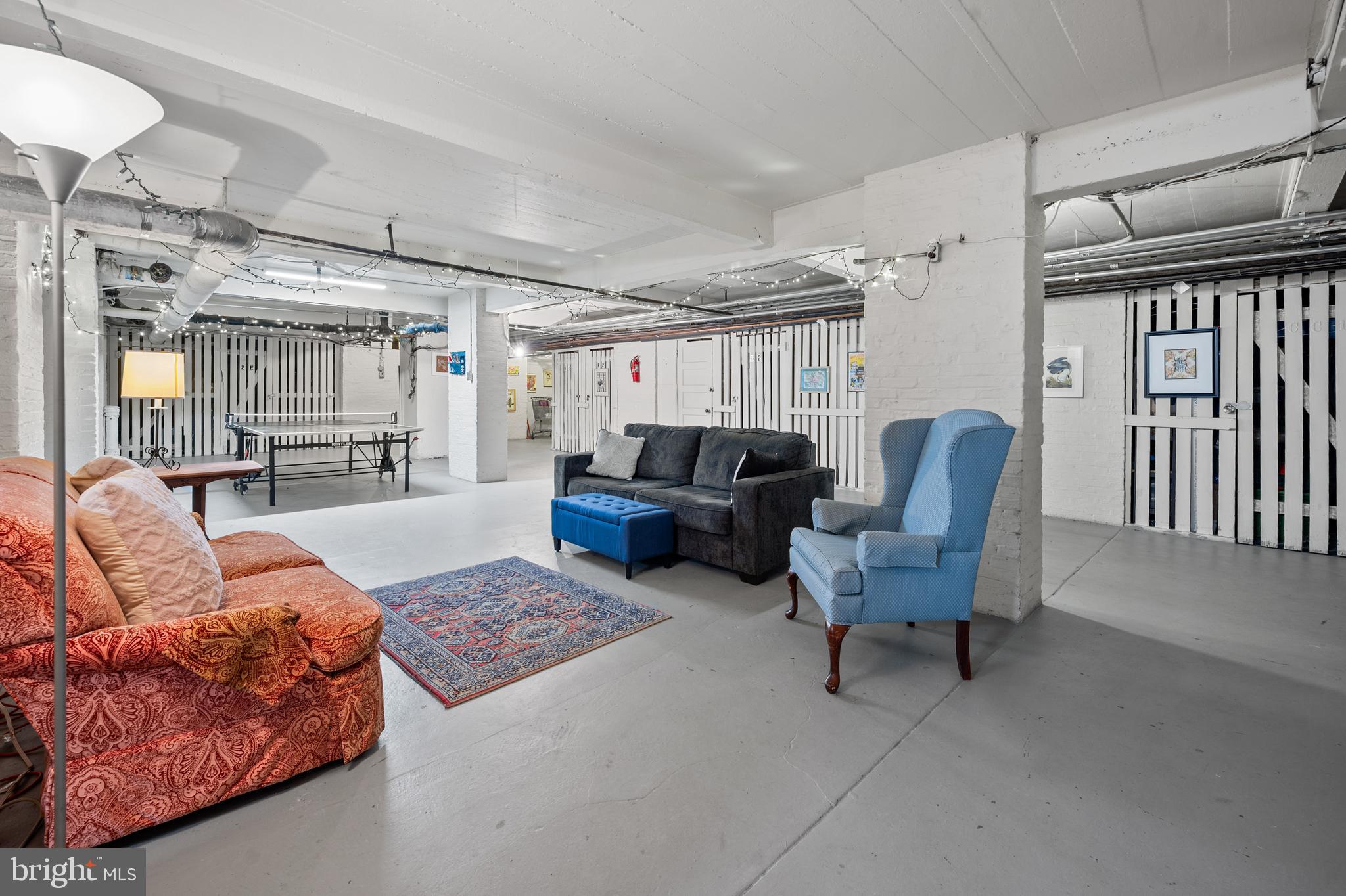 ROLAND PARK - Residential