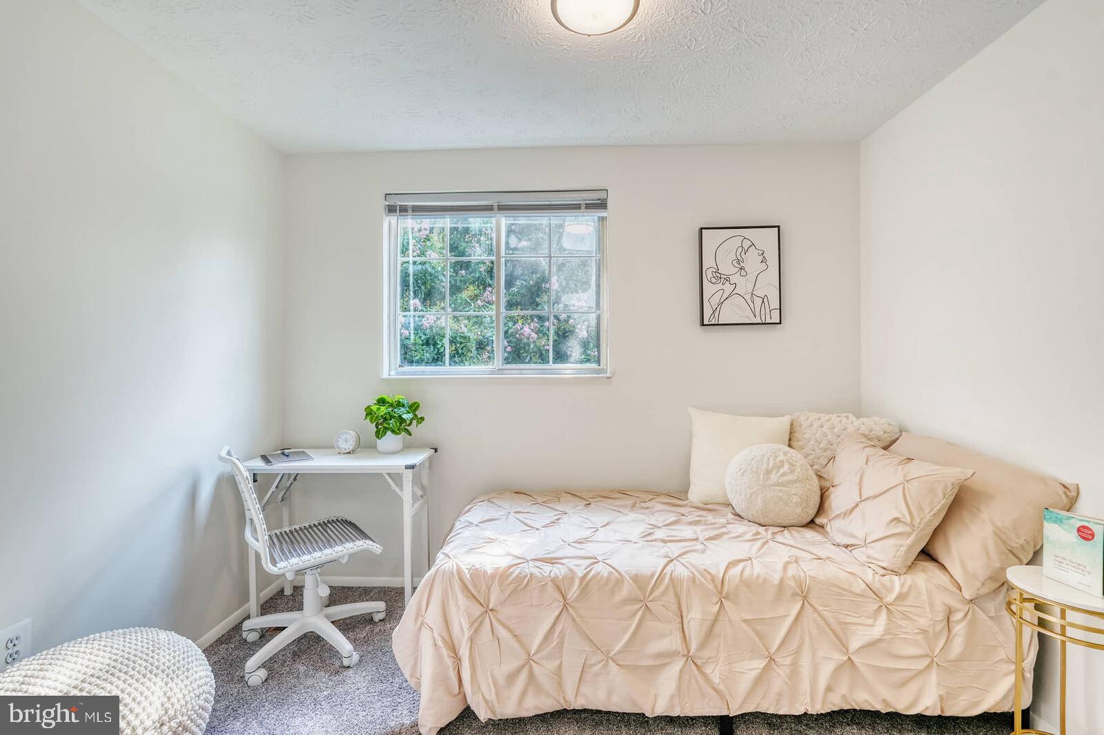 OLNEY OAKS - Residential