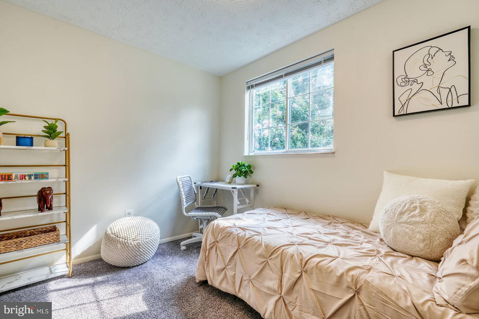 OLNEY OAKS - Residential