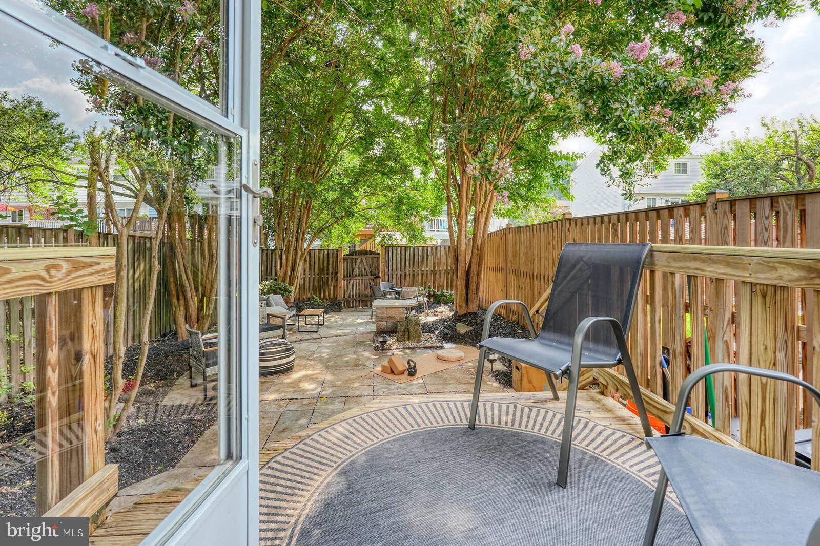 OLNEY OAKS - Residential