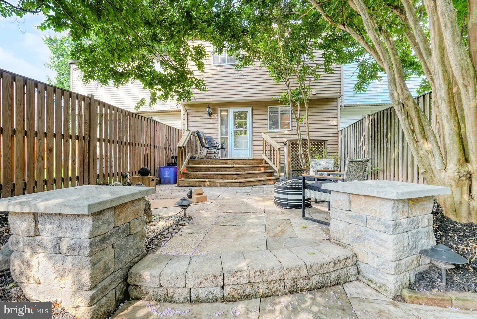 OLNEY OAKS - Residential