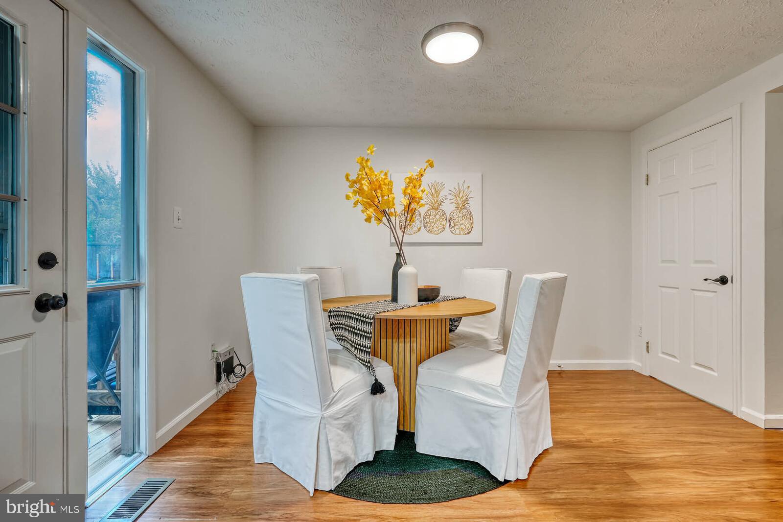 OLNEY OAKS - Residential