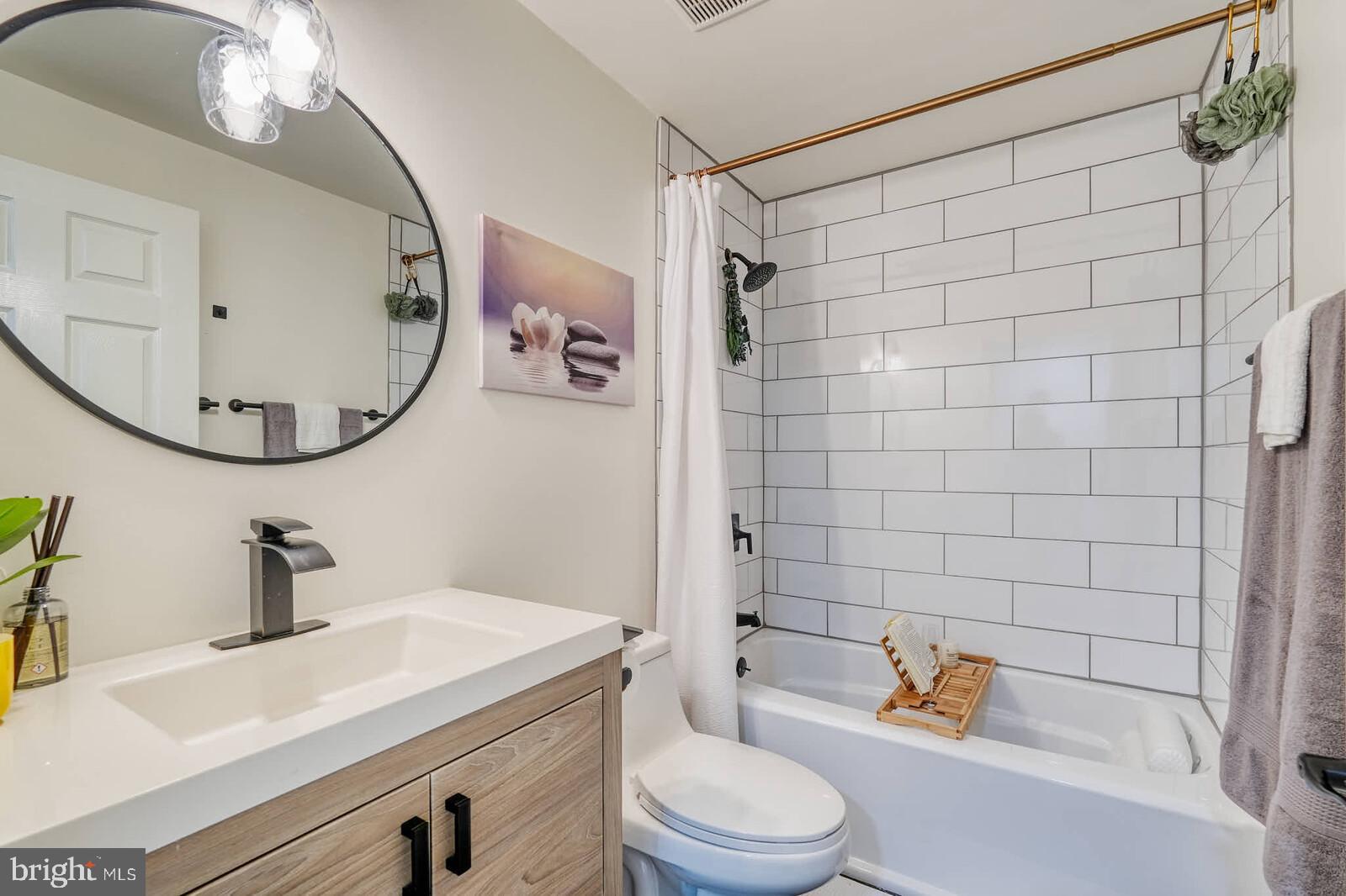 OLNEY OAKS - Residential