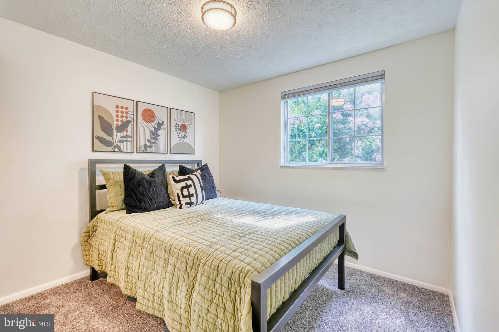 OLNEY OAKS - Residential