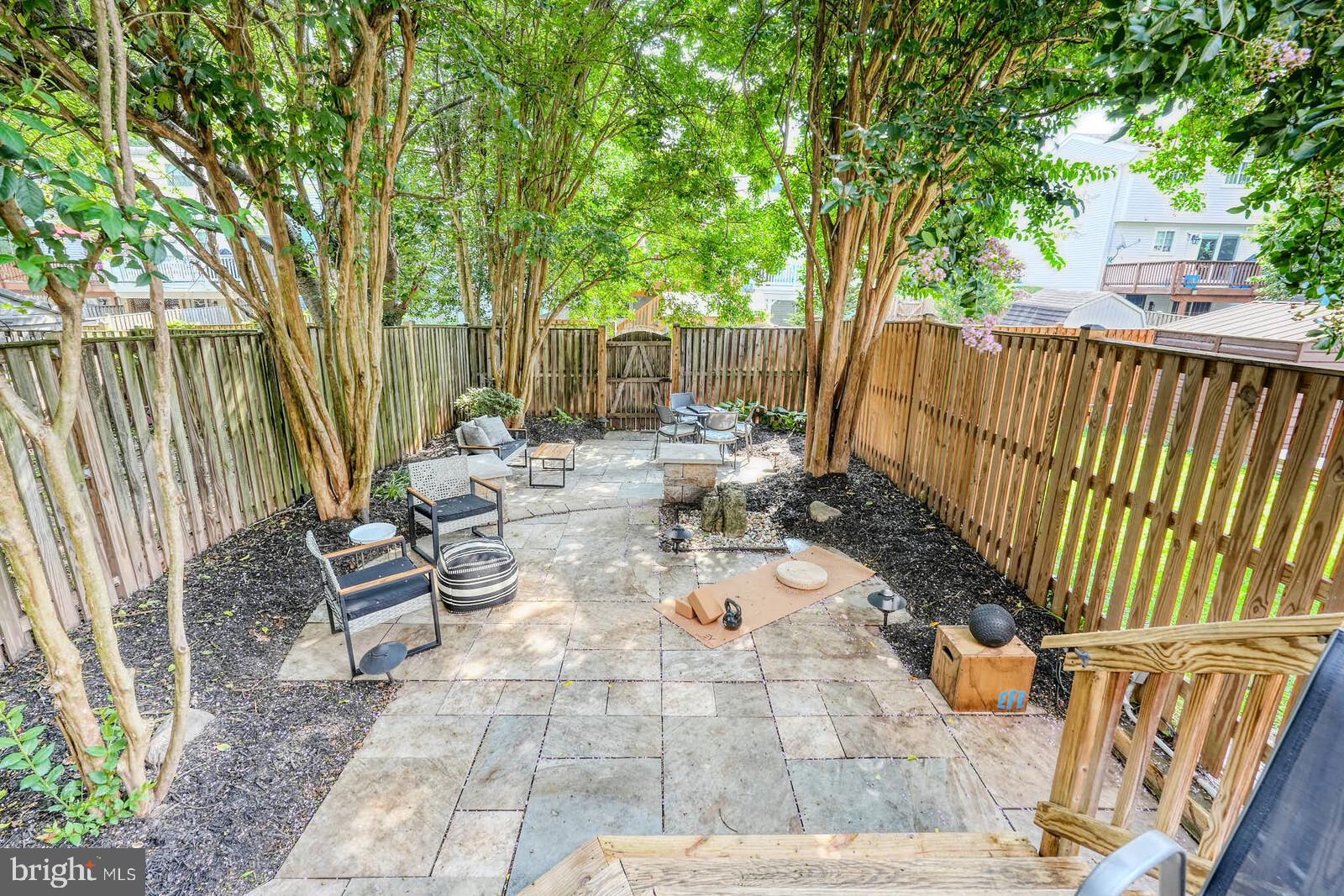 OLNEY OAKS - Residential