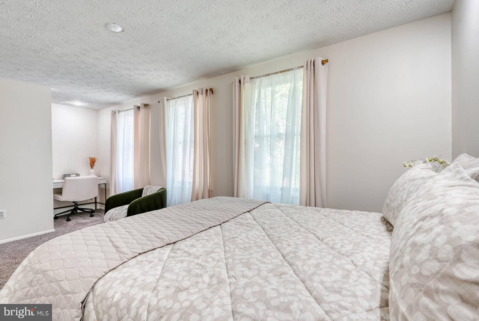 OLNEY OAKS - Residential