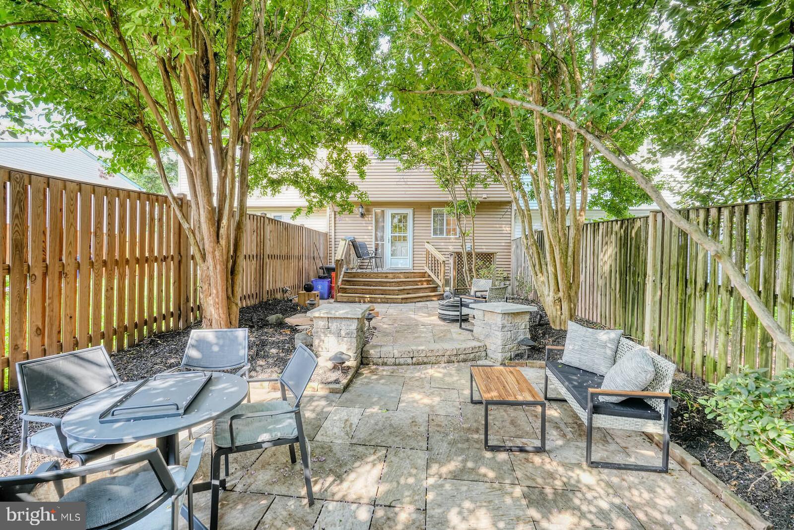 OLNEY OAKS - Residential