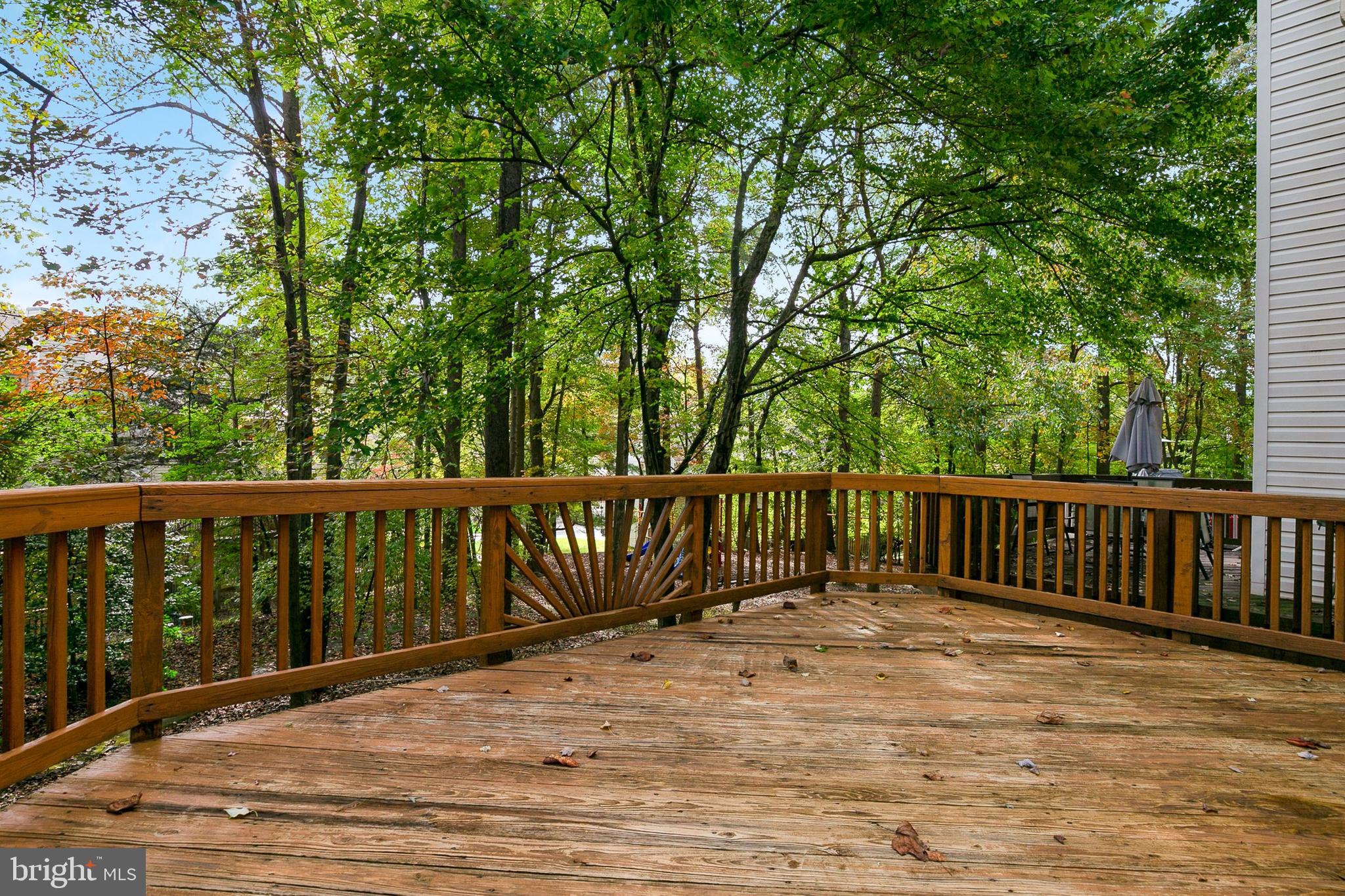 JAMES CREEK - Residential