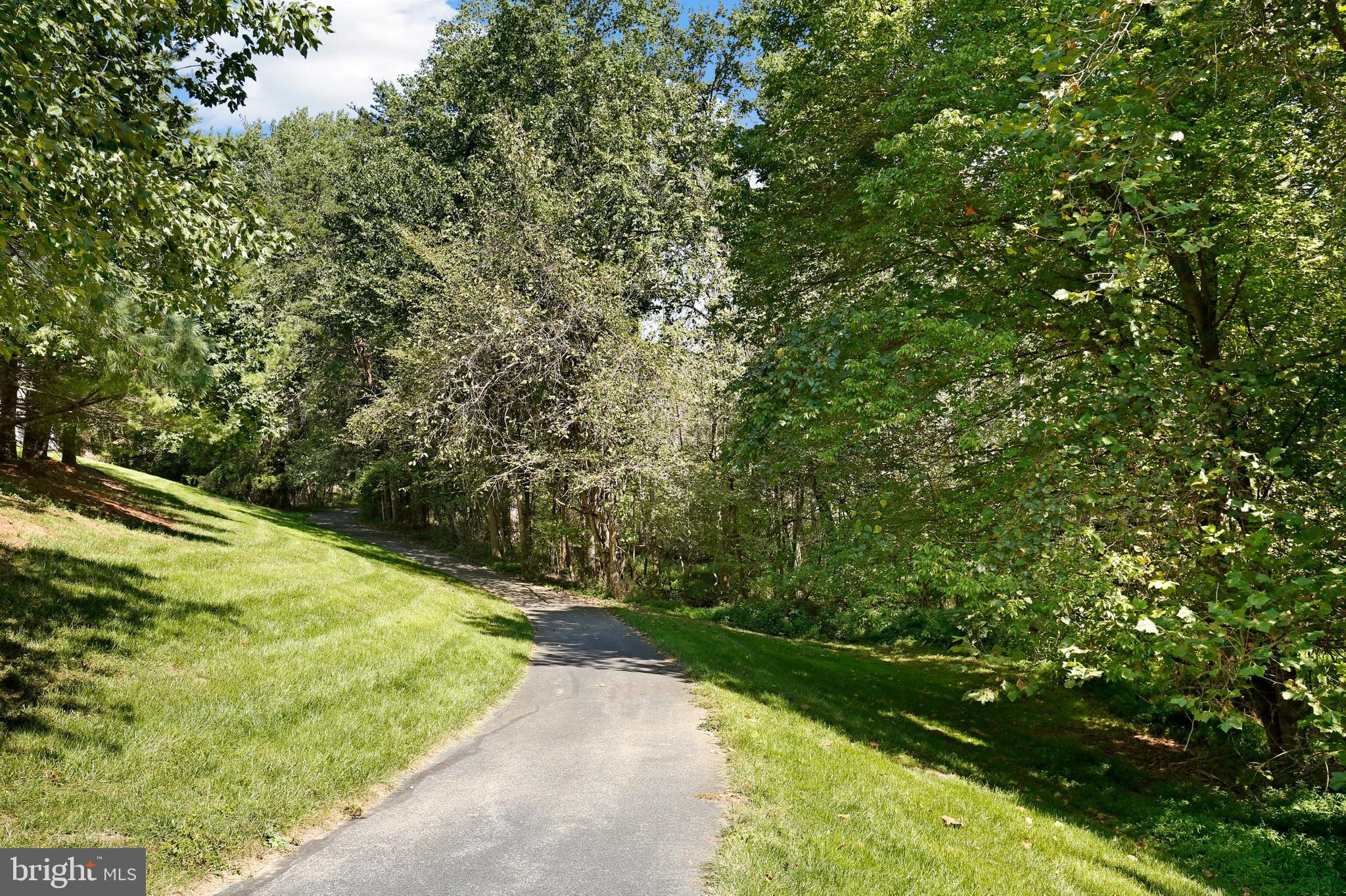 JAMES CREEK - Residential