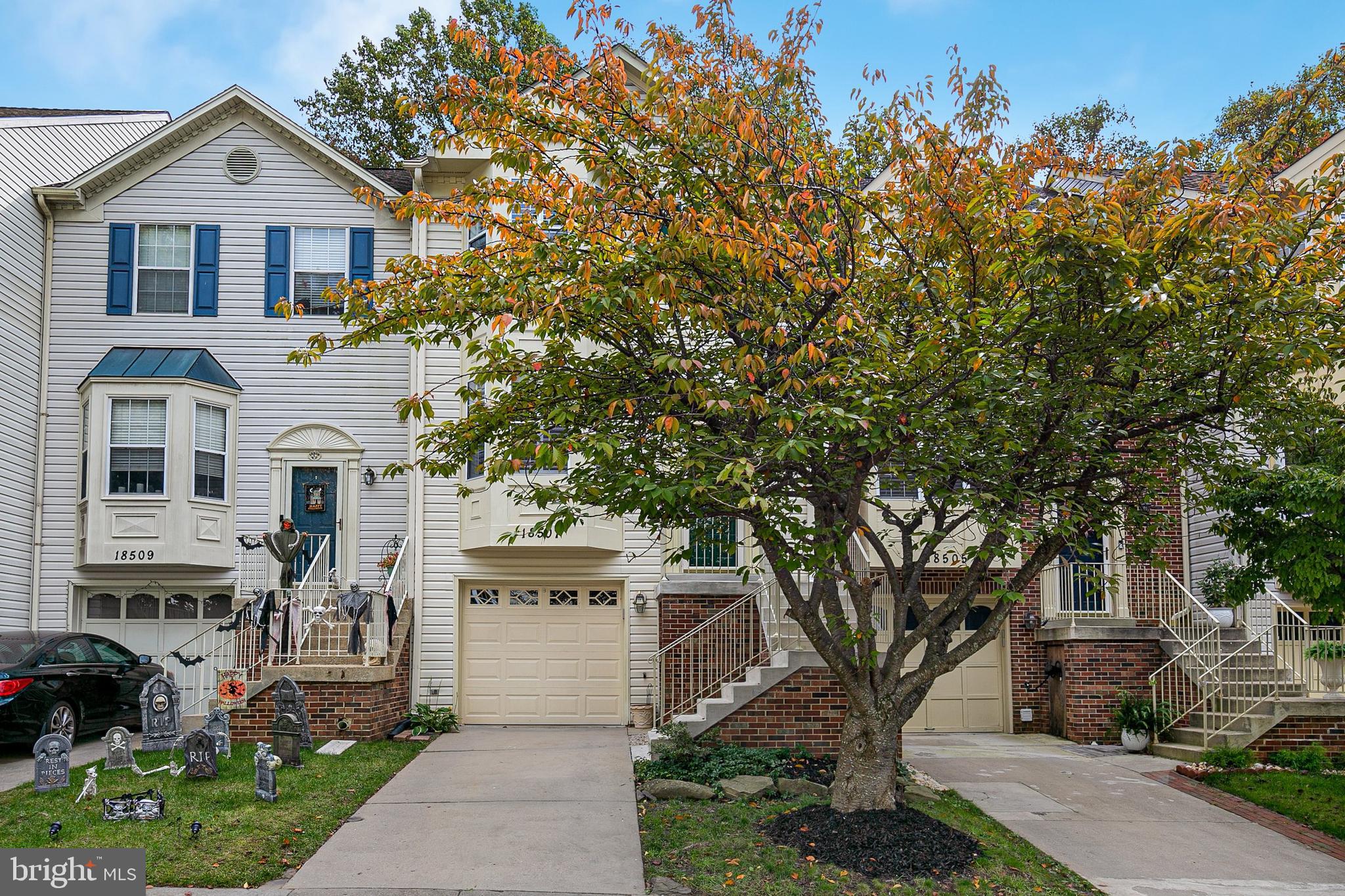 JAMES CREEK - Residential