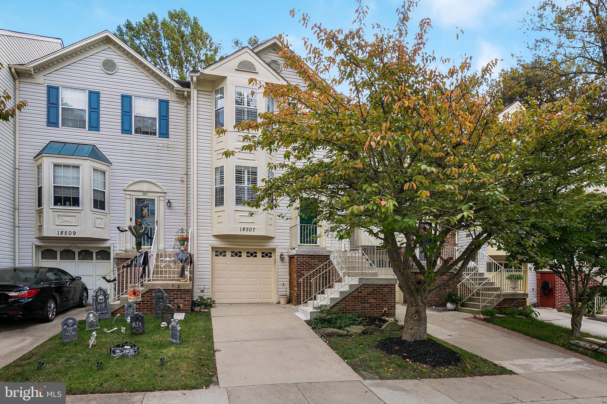 JAMES CREEK - Residential