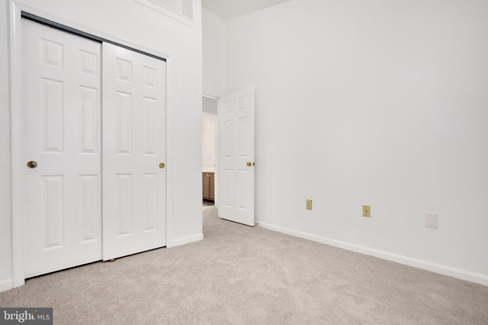 JAMES CREEK - Residential