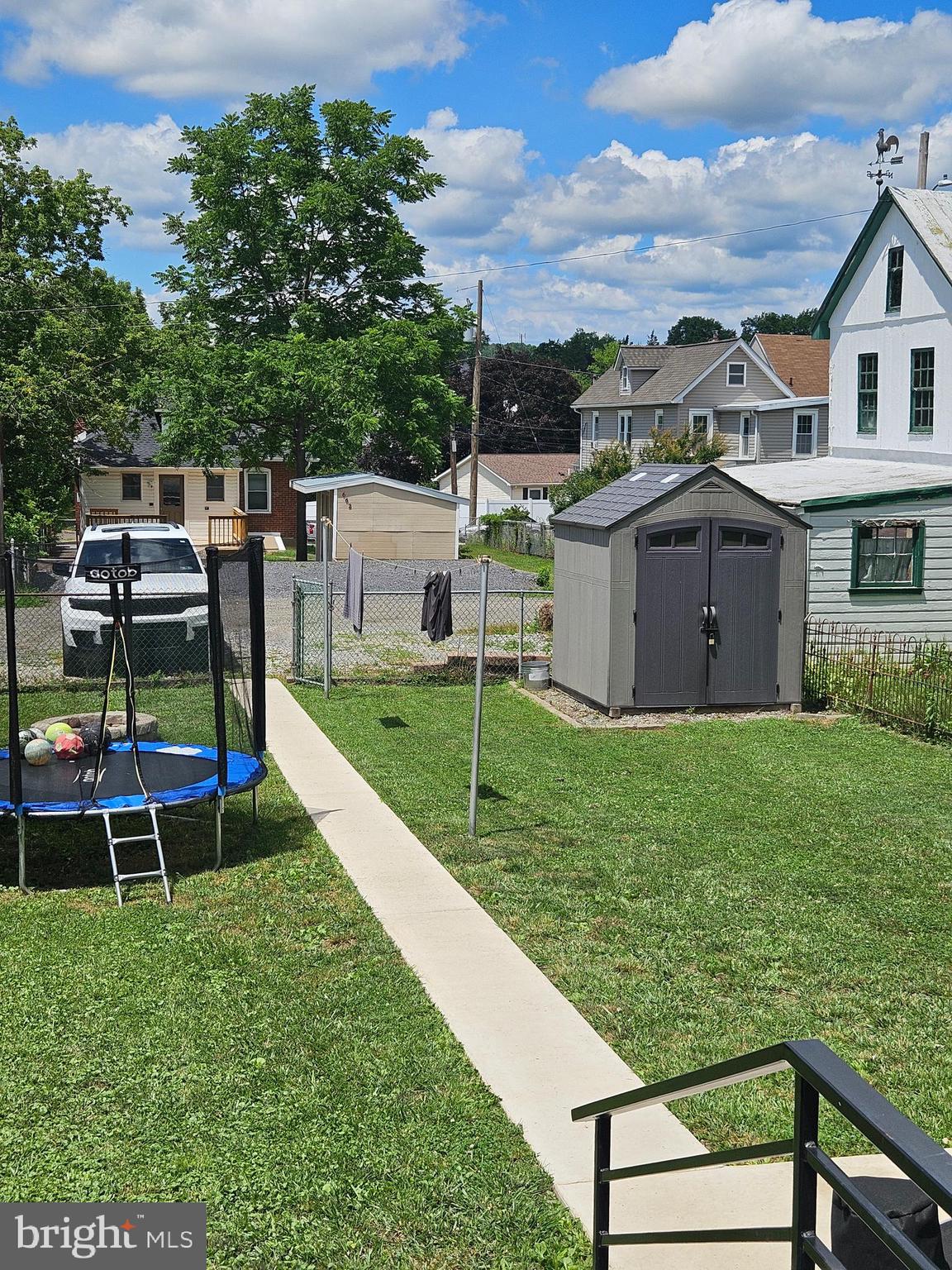 645 N. CHARLOTTE