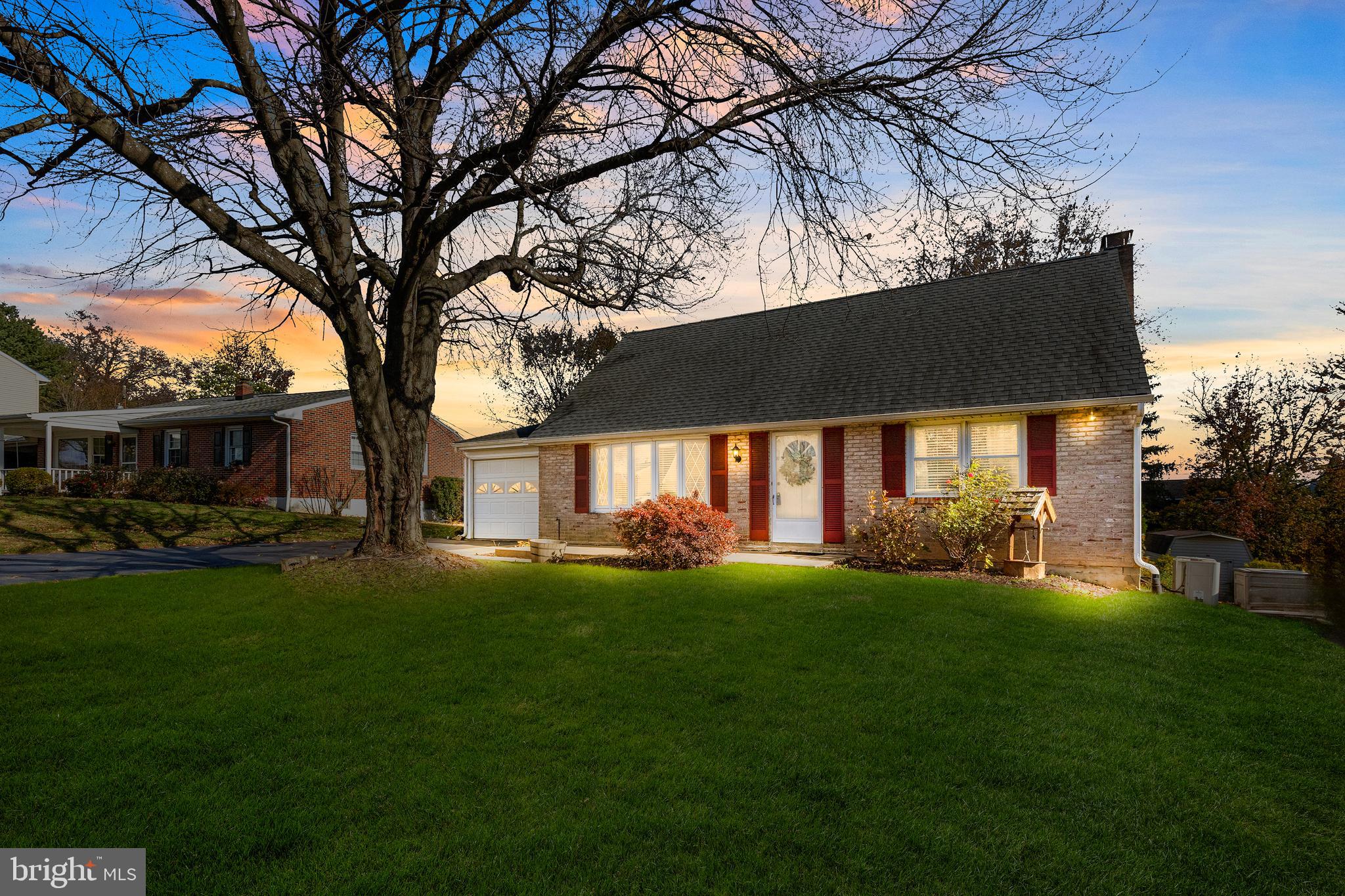 63 QUAKER HILLS ROAD