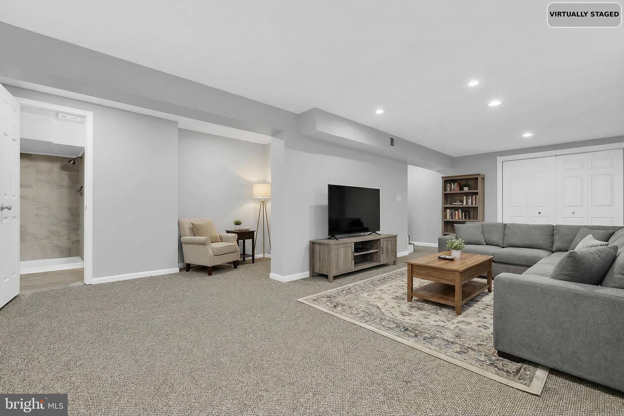 STEDWICK TOWNHOUSES - Residential