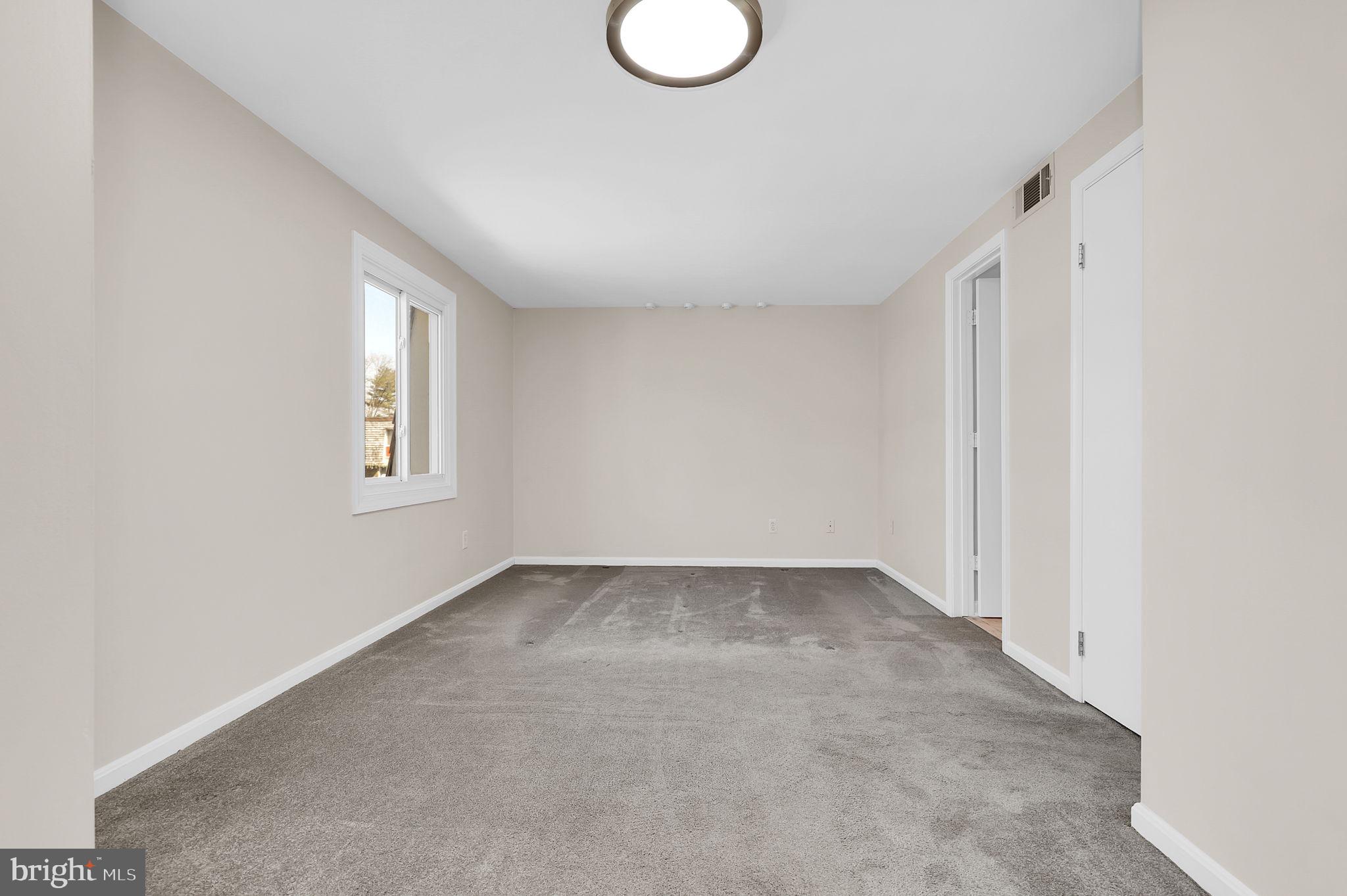 STEDWICK TOWNHOUSES - Residential