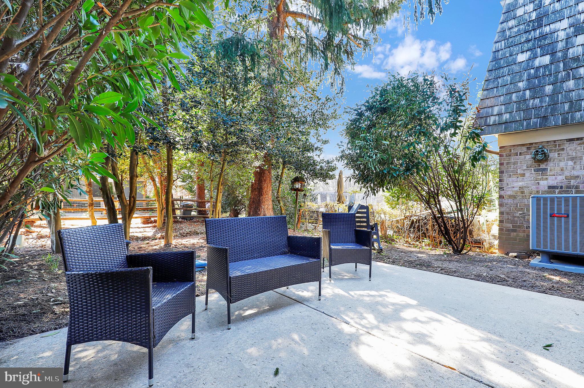 STEDWICK TOWNHOUSES - Residential