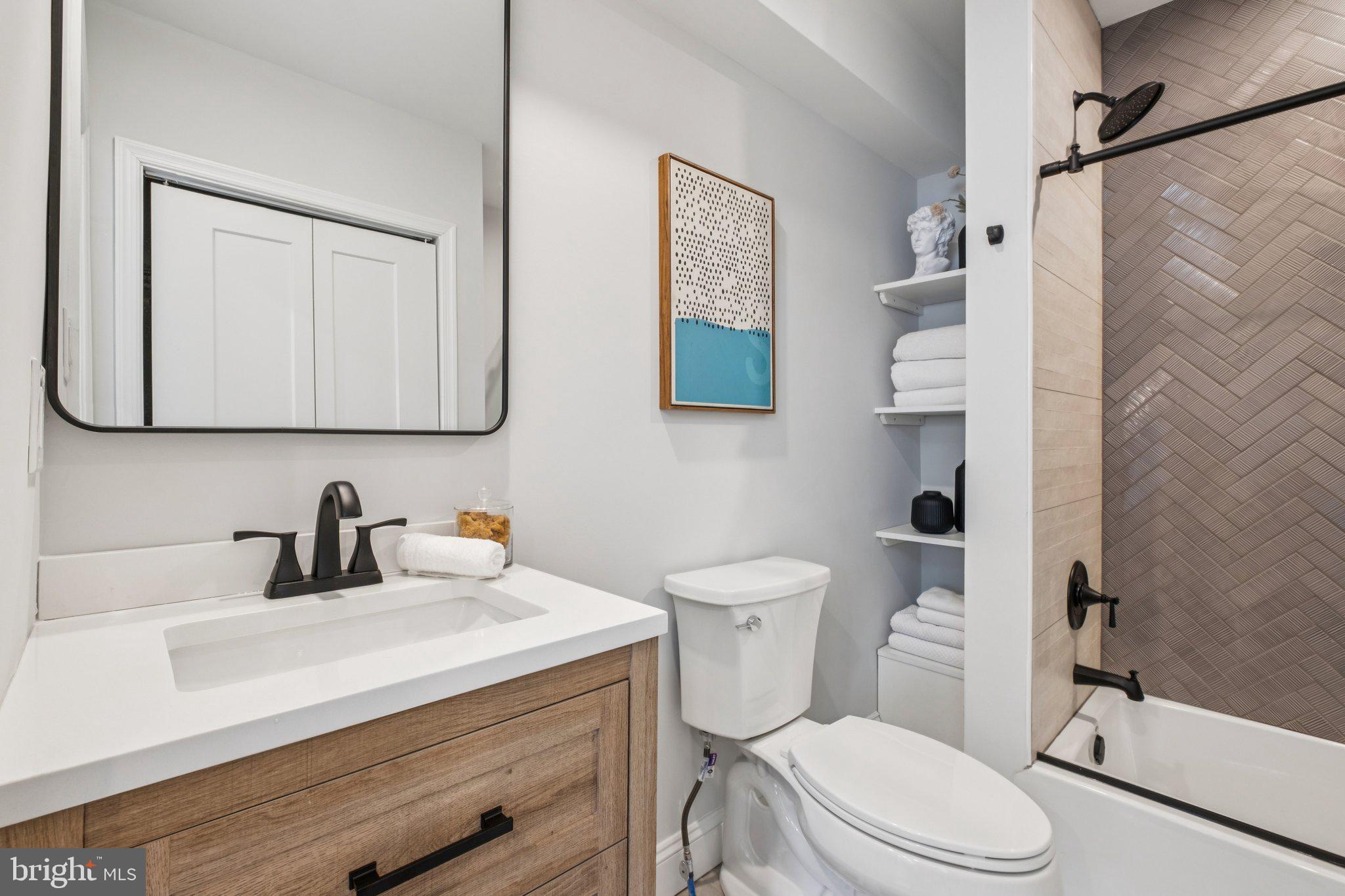 PASSYUNK SQUARE - Residential