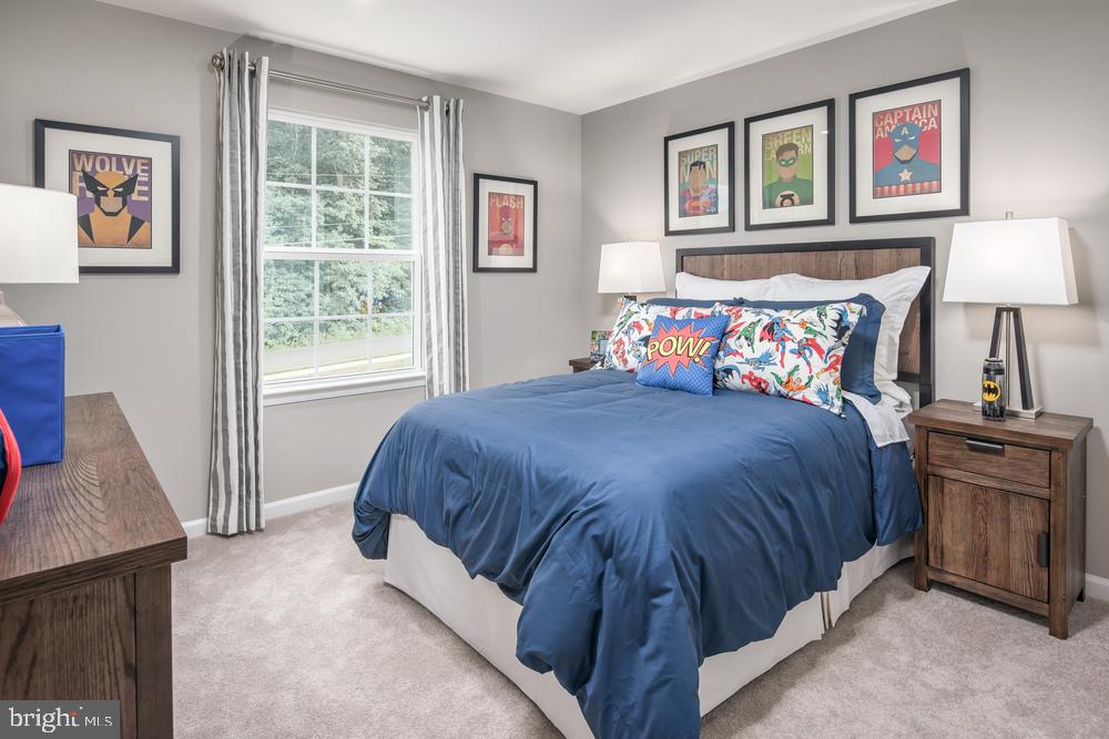 HANOVER POINTE - Residential