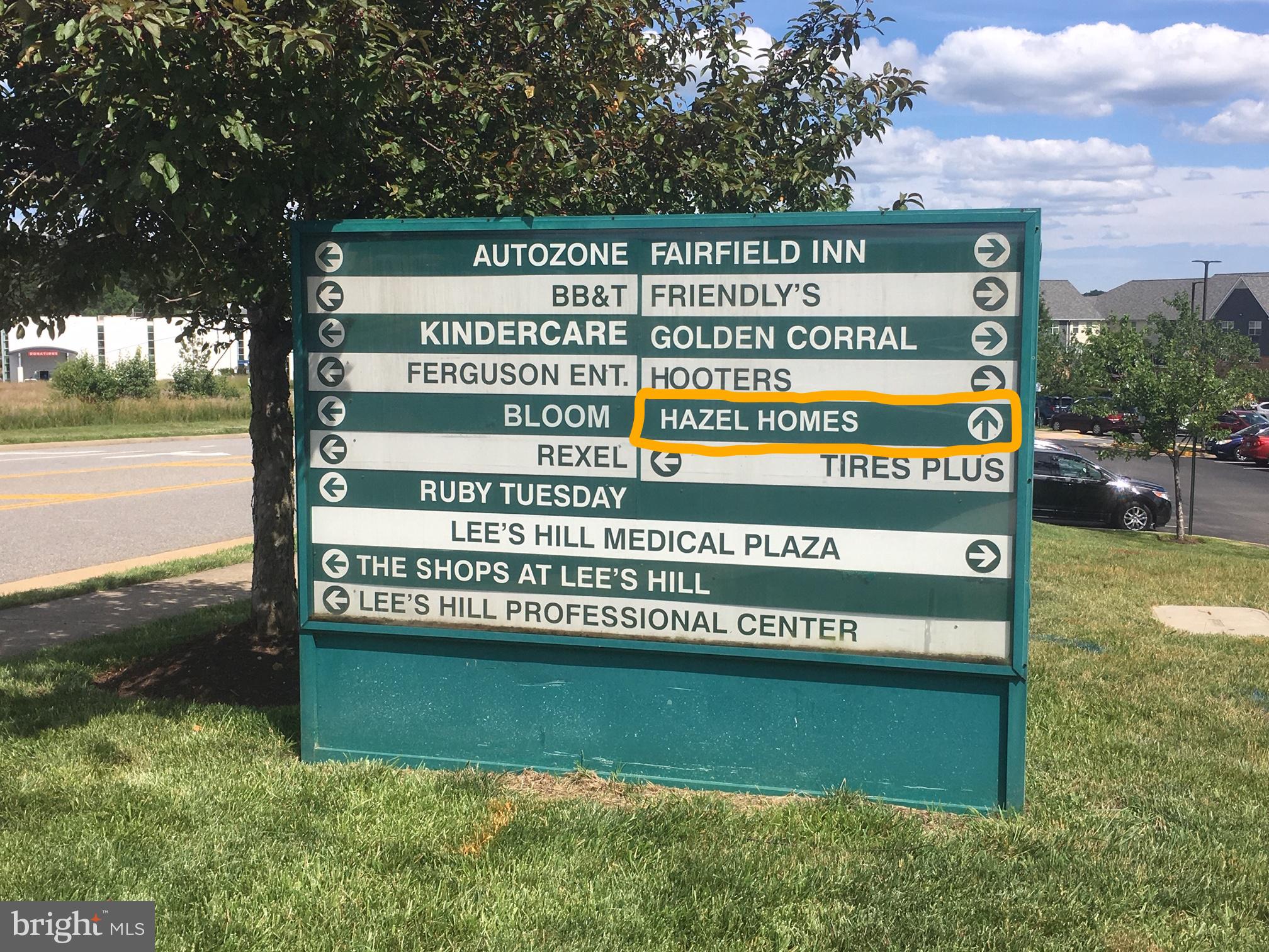 THE TOWNHOMES AT LAKESIDE - Residential