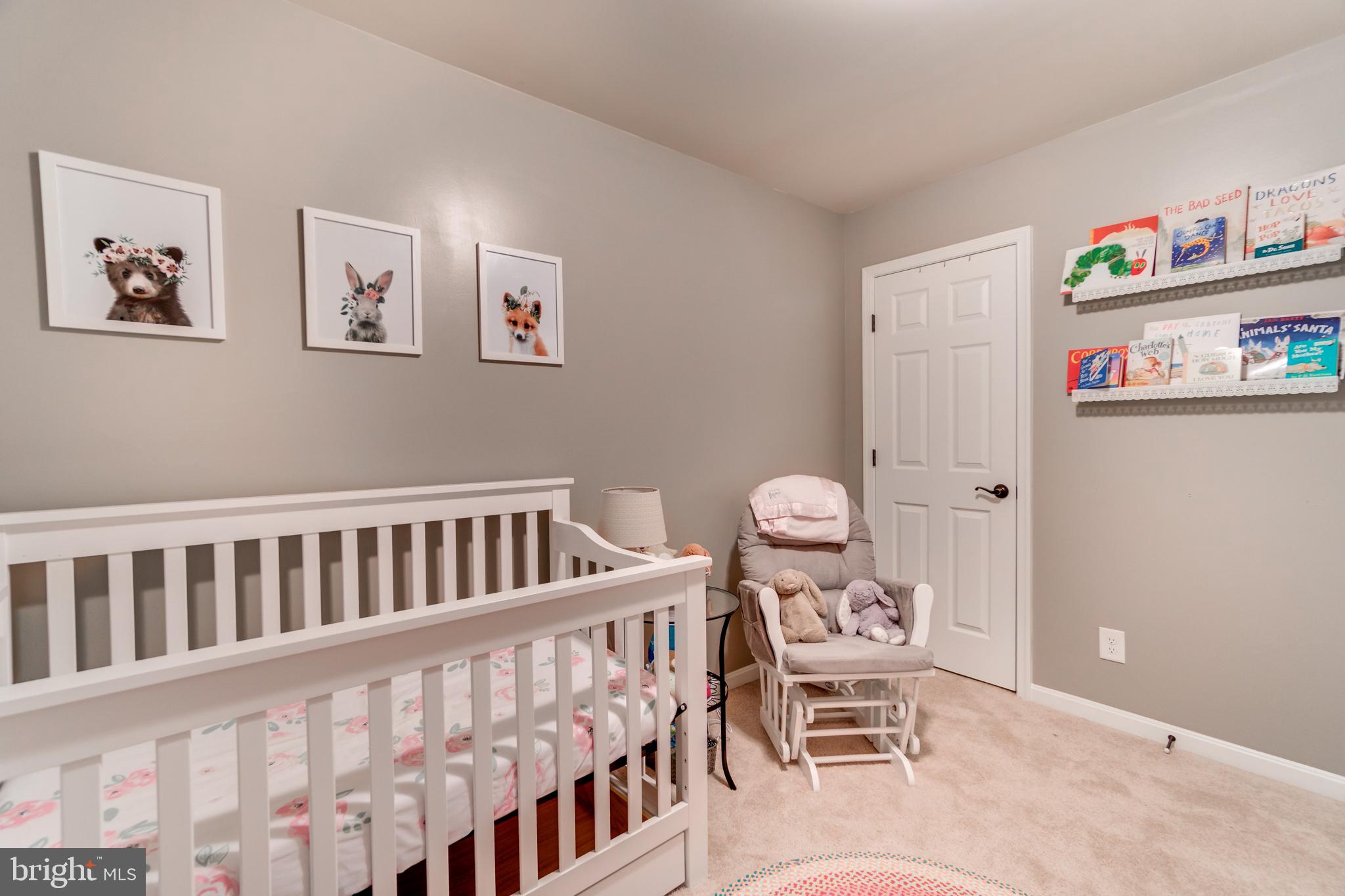 THE TOWNHOMES AT LAKESIDE - Residential