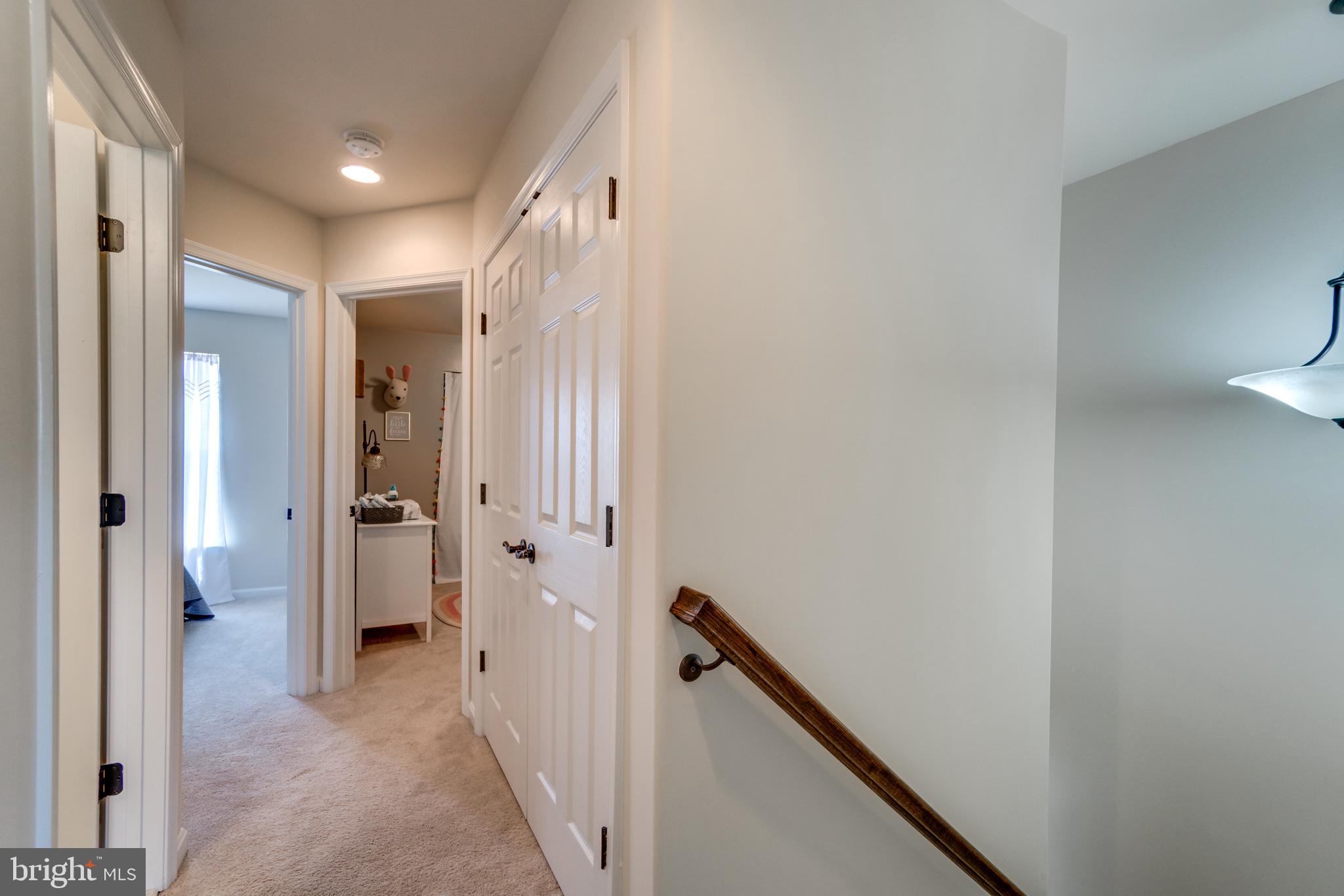 THE TOWNHOMES AT LAKESIDE - Residential