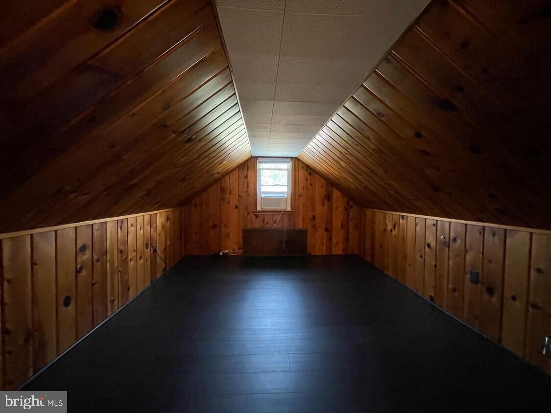 FORESTVILLE - Residential