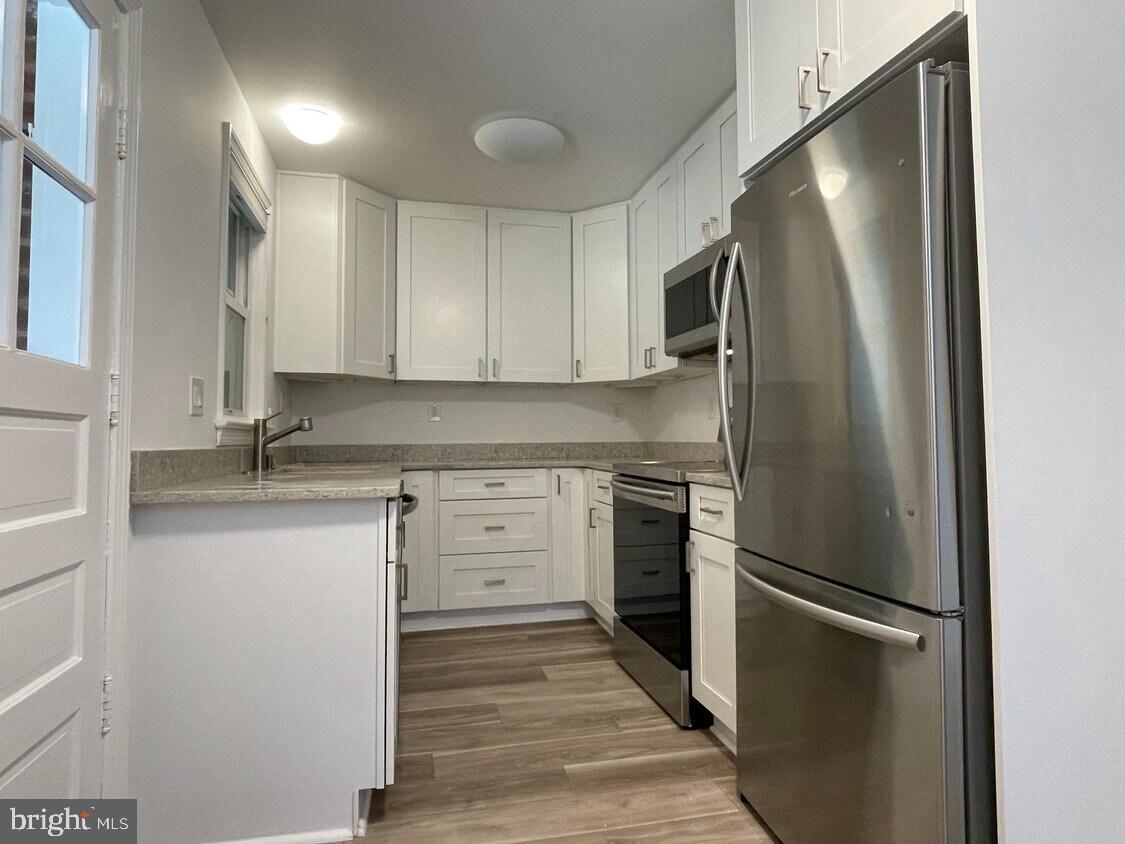 FORESTVILLE - Residential