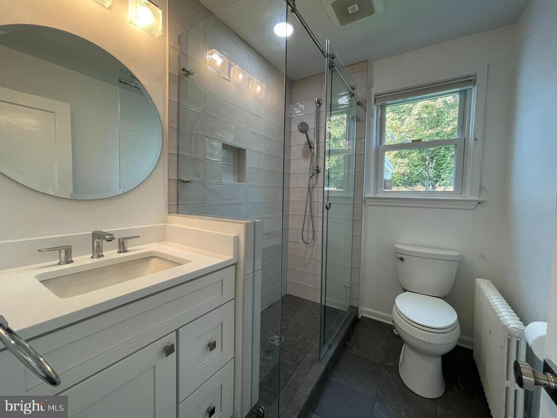 FORESTVILLE - Residential