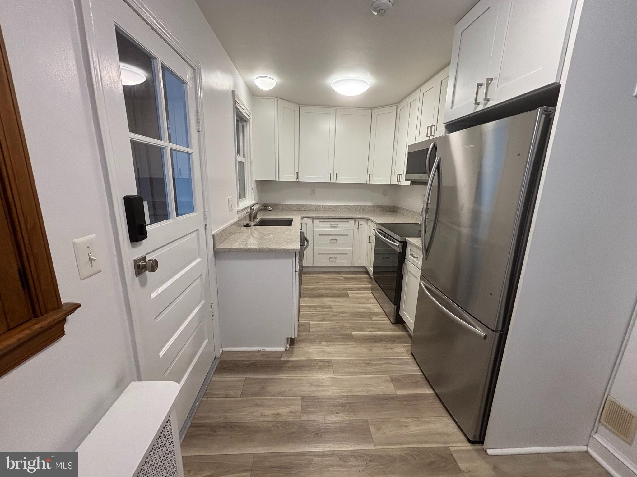 FORESTVILLE - Residential