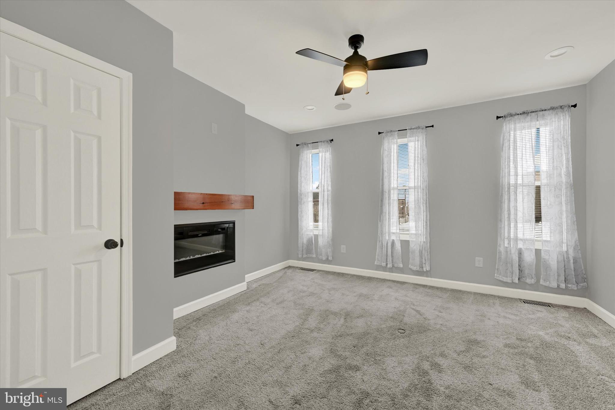 OLIVER - Residential