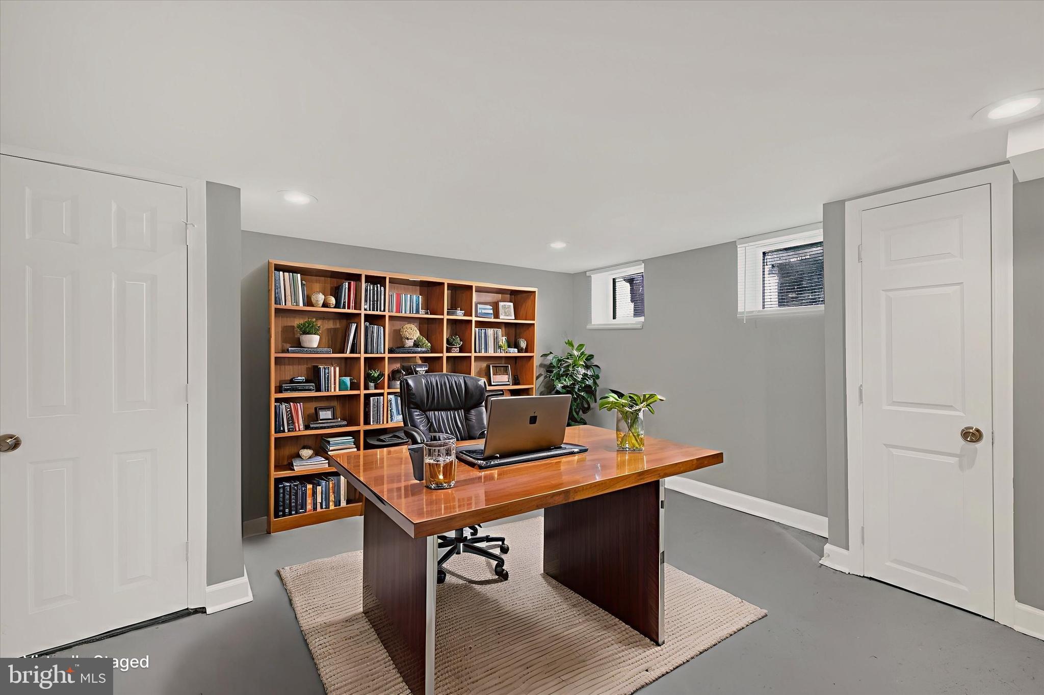 OLIVER - Residential