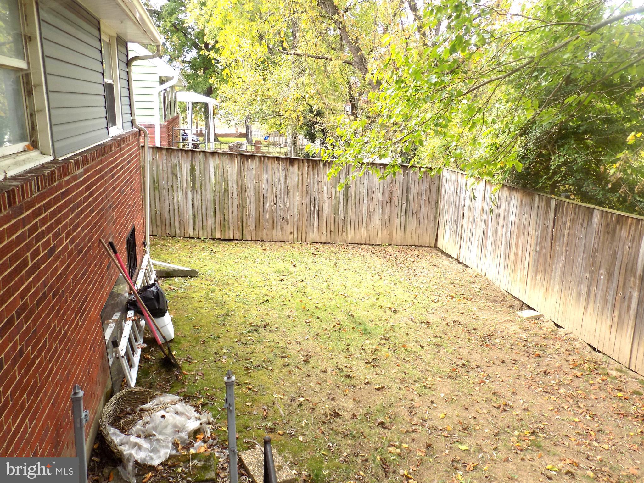 OXON HILL - Residential