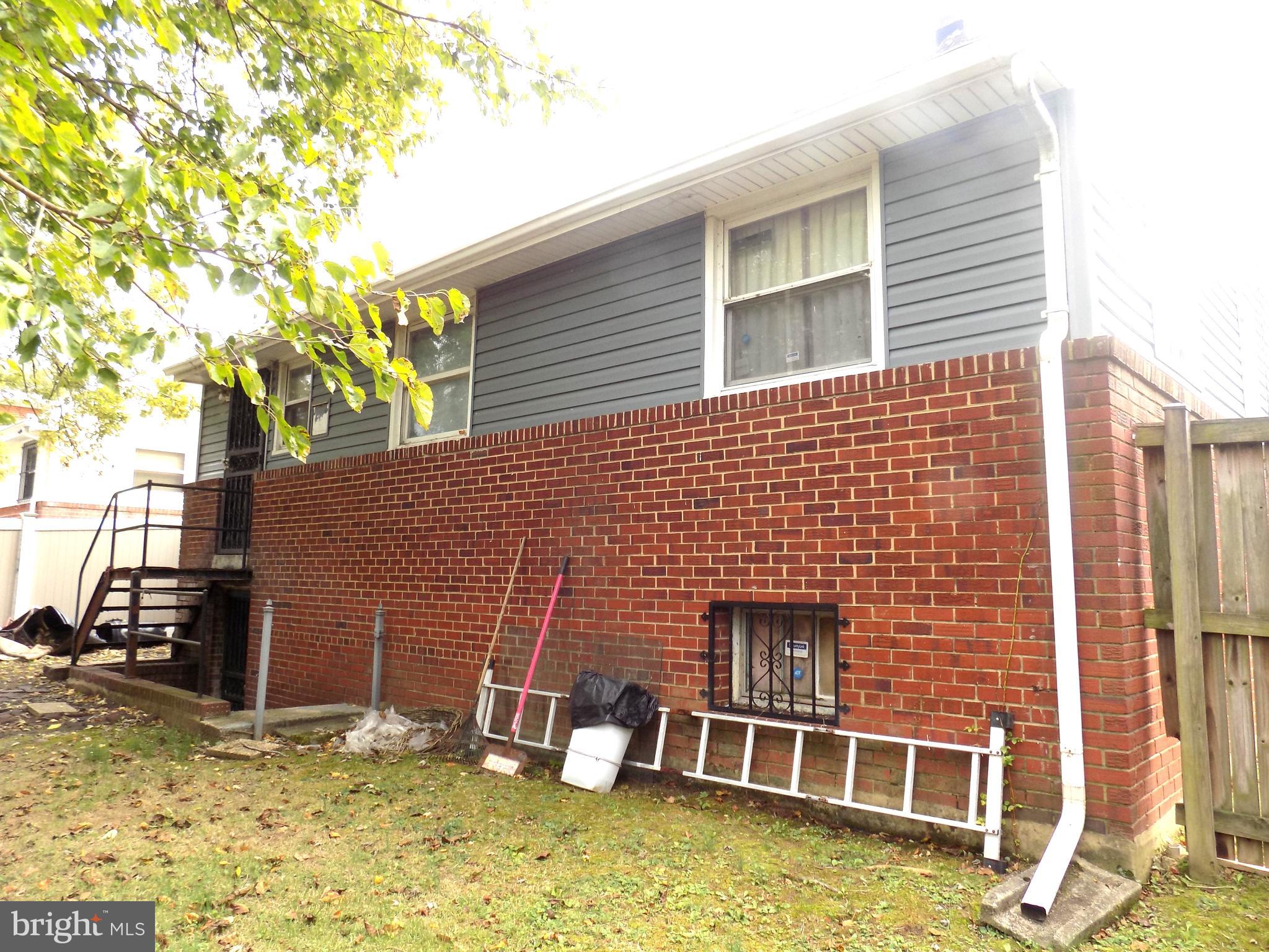 OXON HILL - Residential