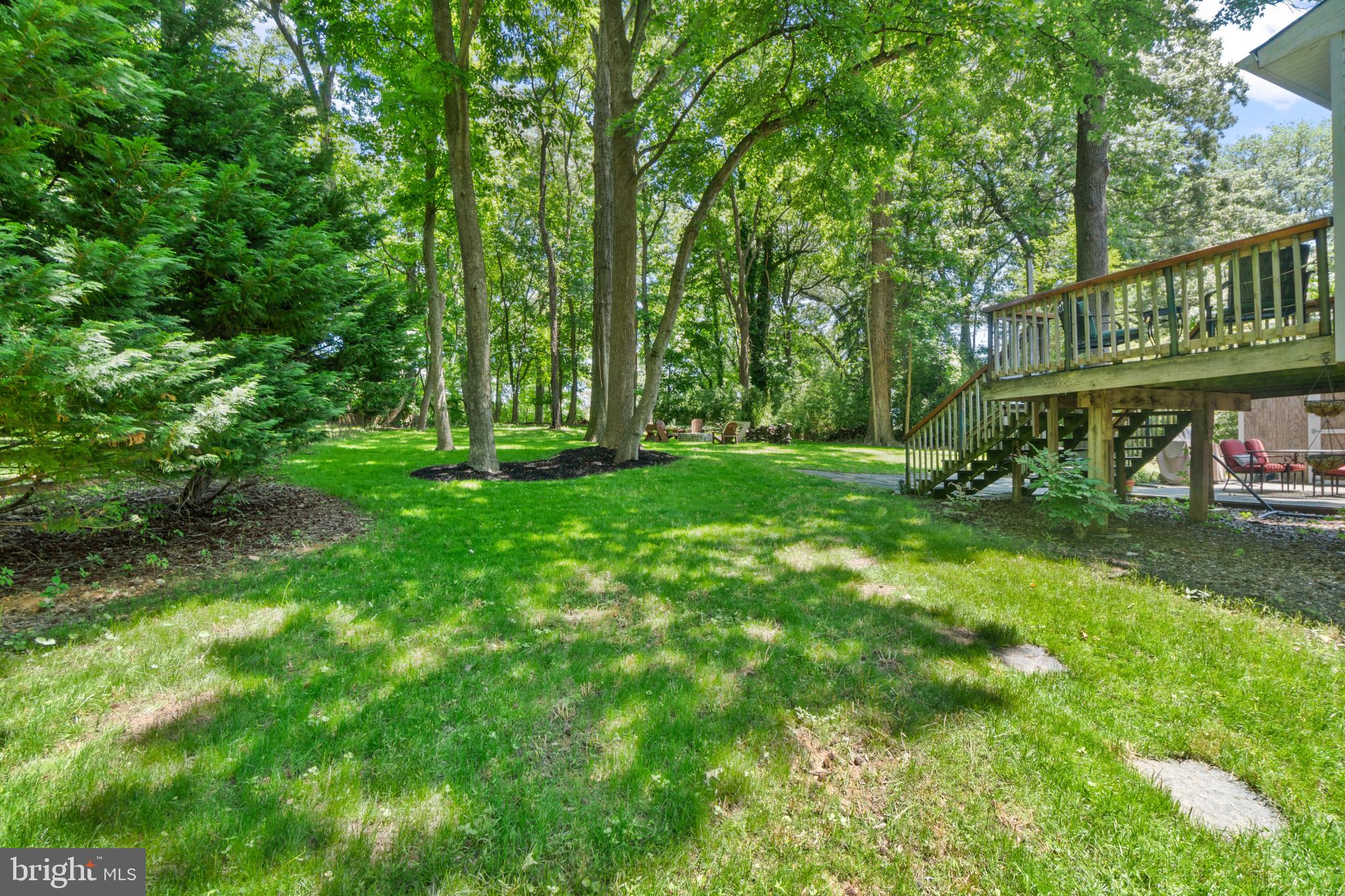 WALNUT LAKE - Residential