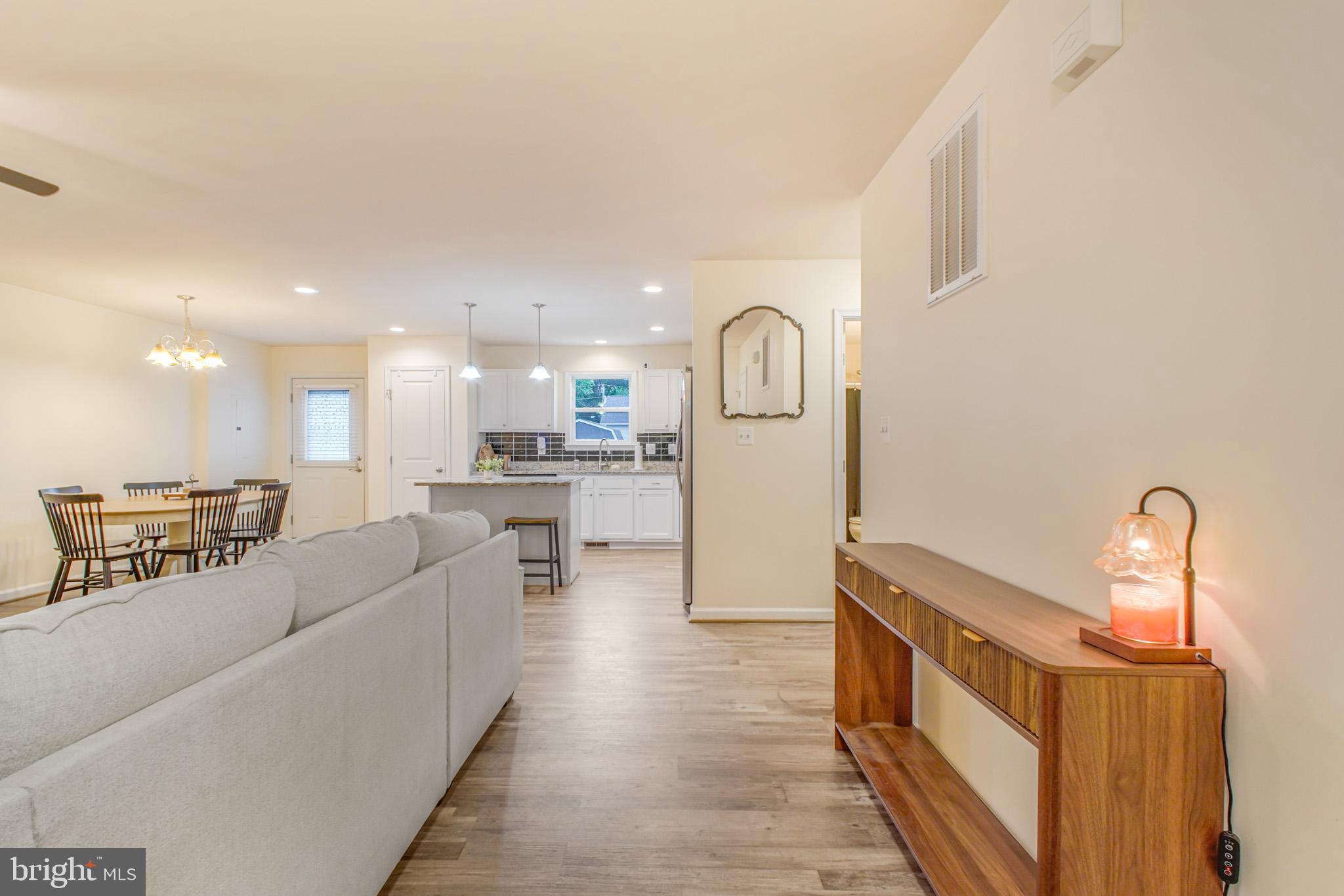 59 RUSTIC LANE