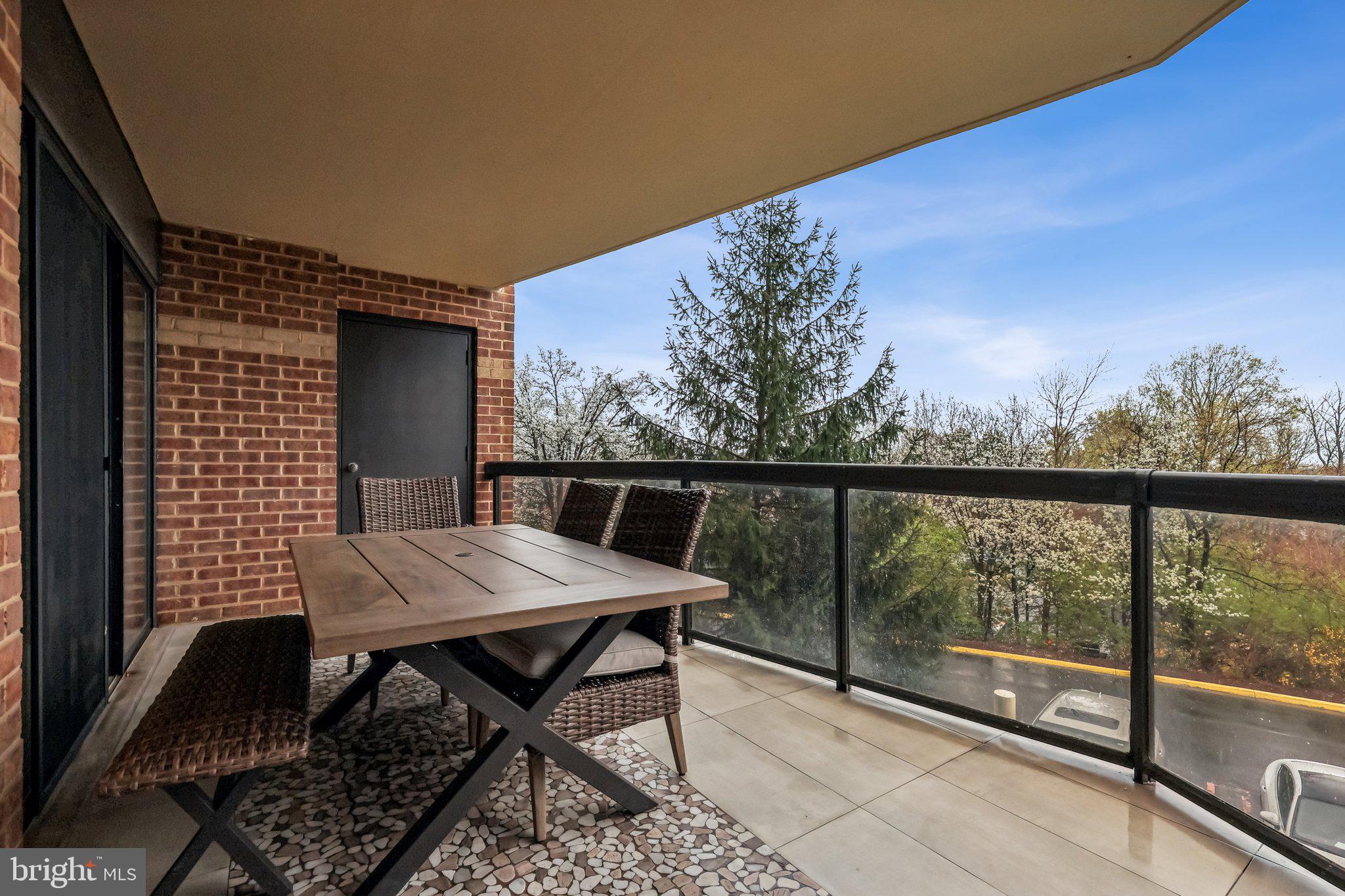 ROTONDA - Residential